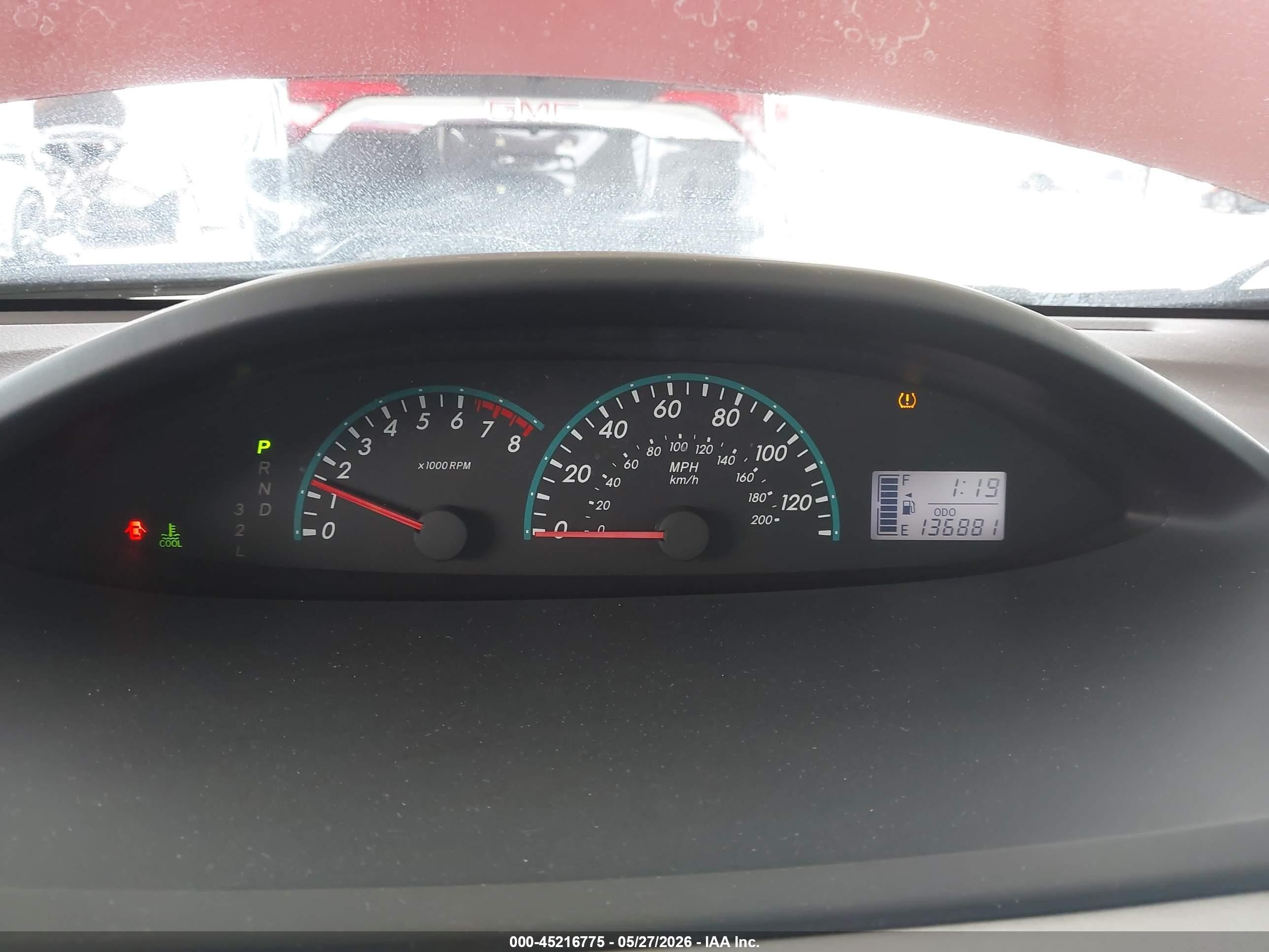 2009 Toyota Yaris   Красный vin: JTDBT903691342672