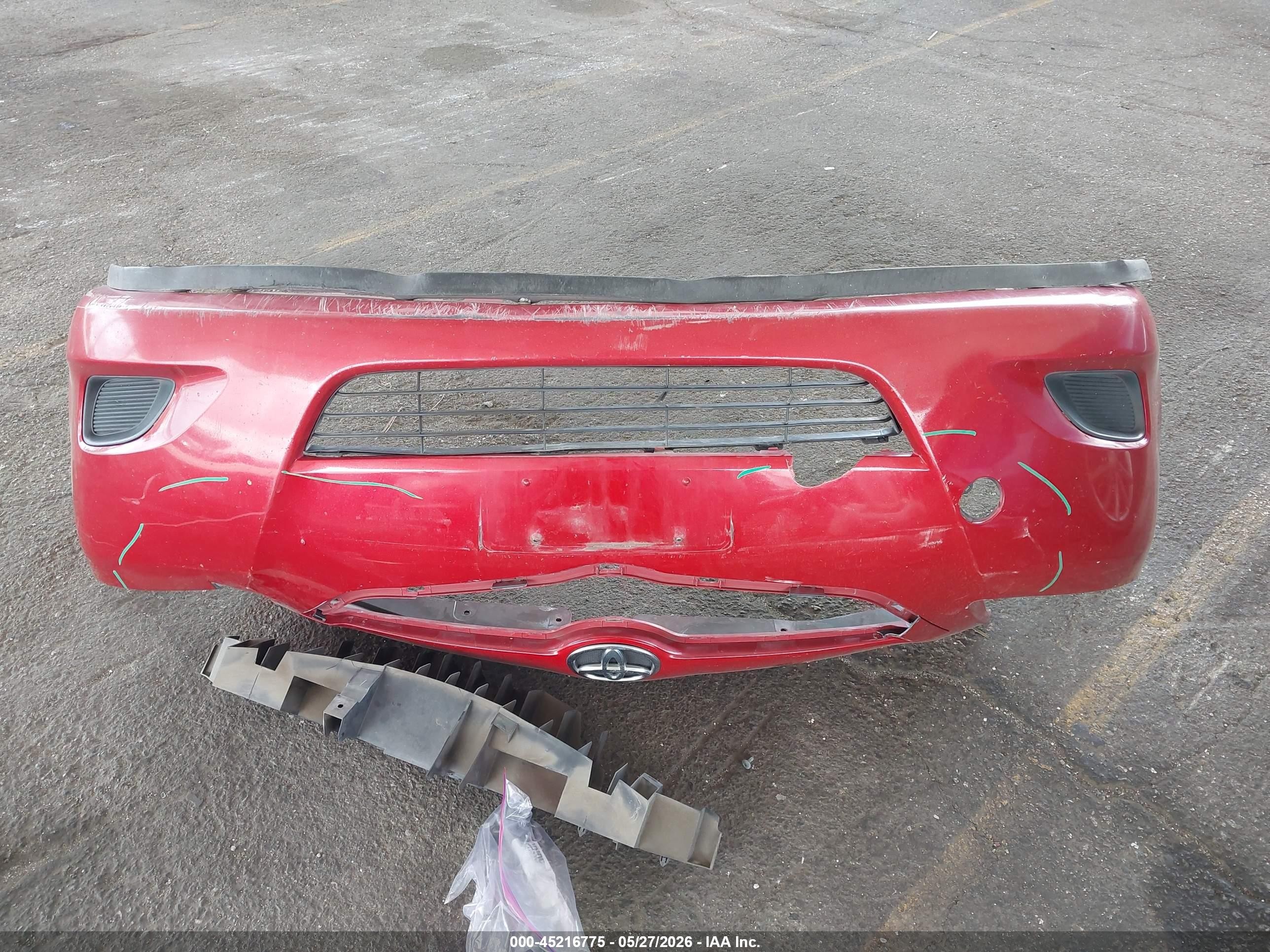 2009 Toyota Yaris   Красный vin: JTDBT903691342672