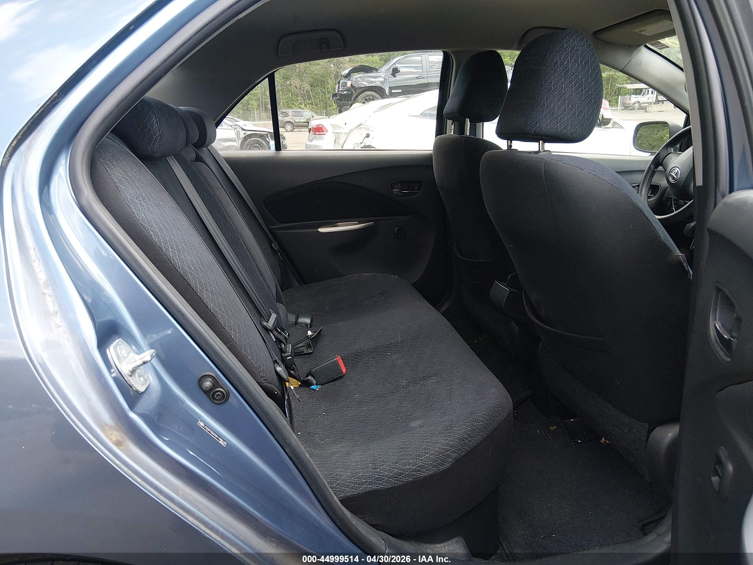 2008 Toyota Yaris   Blue vin: JTDBT903781198578