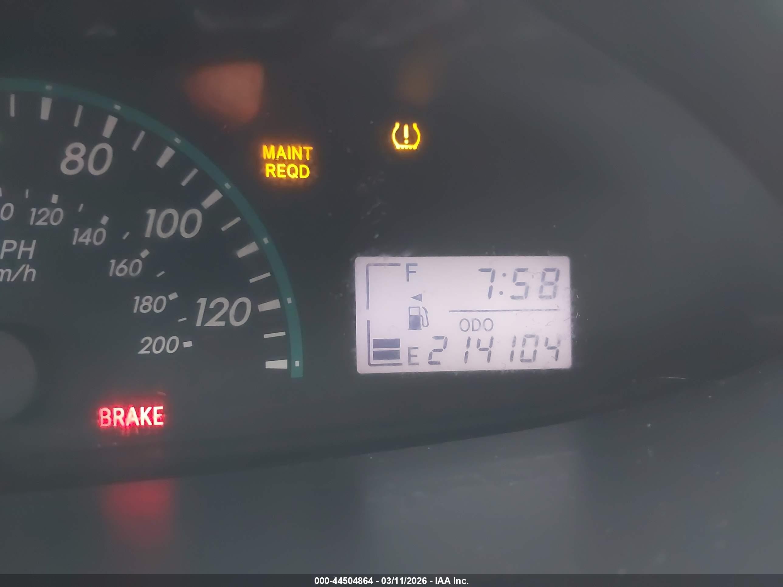 2009 Toyota Yaris Gray vin: JTDBT903791321166