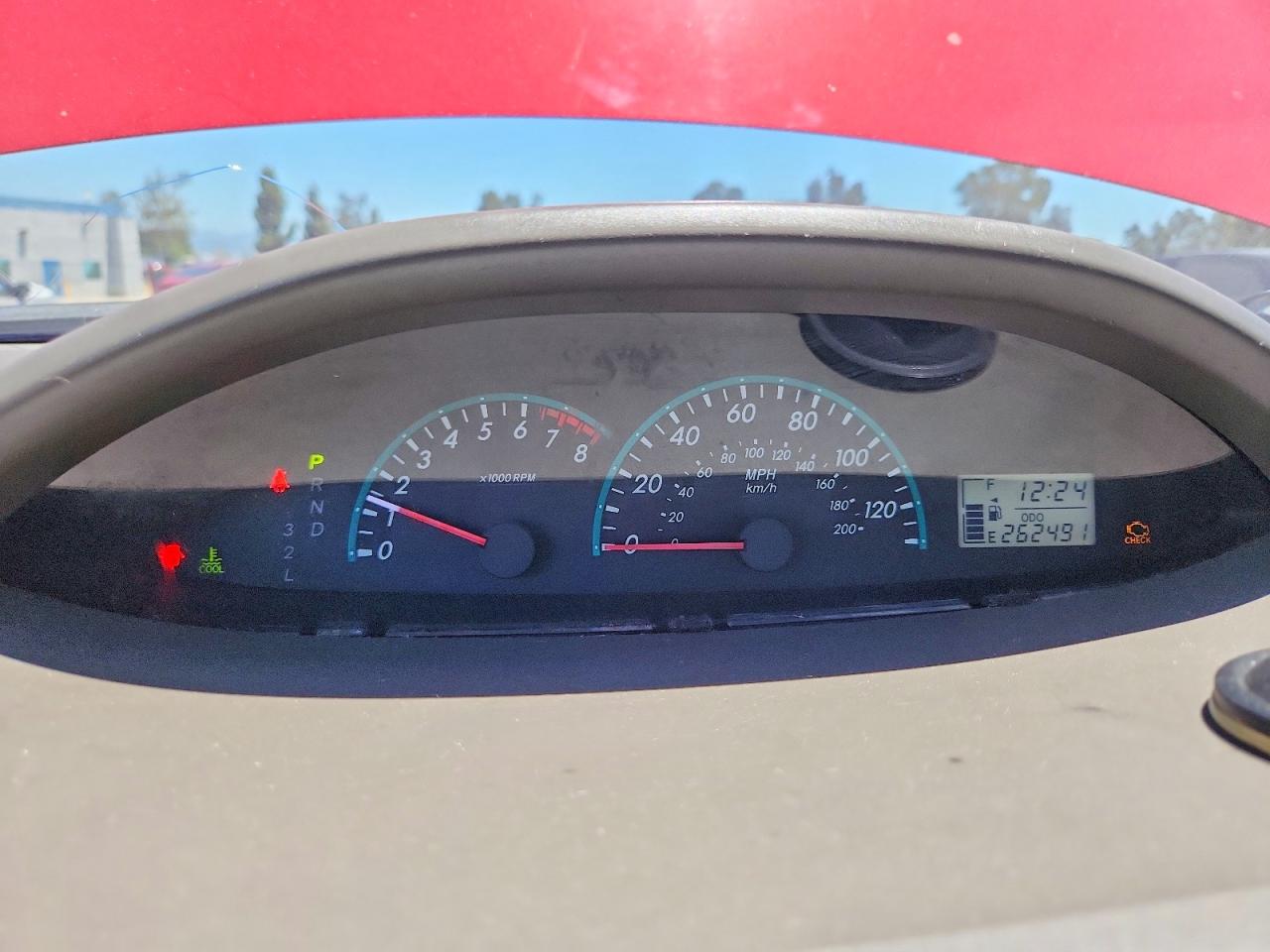 2009 Toyota Yaris Base Red vin: JTDBT903791339571