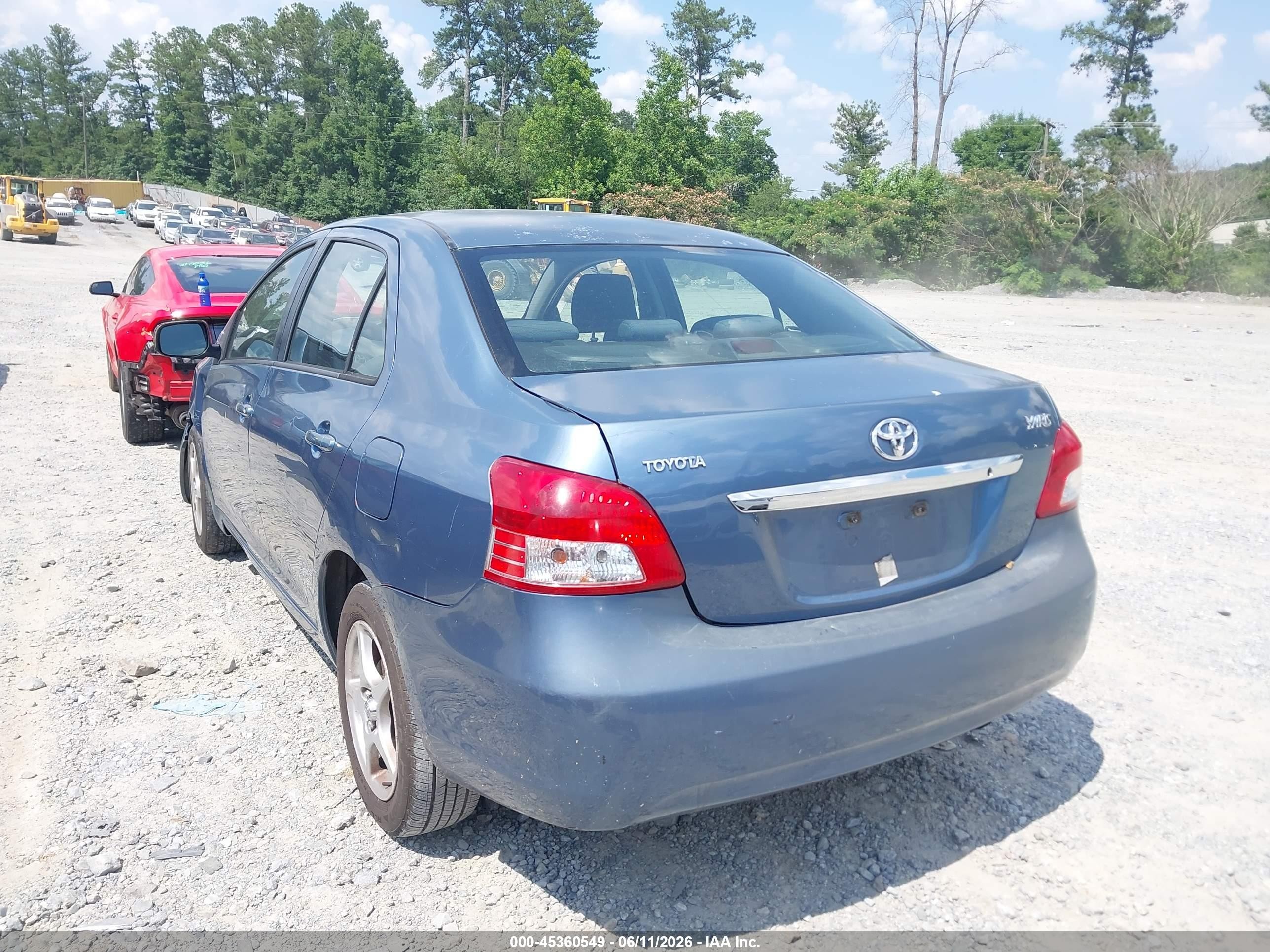 2009 Toyota Yaris   Blue vin: JTDBT903794050821