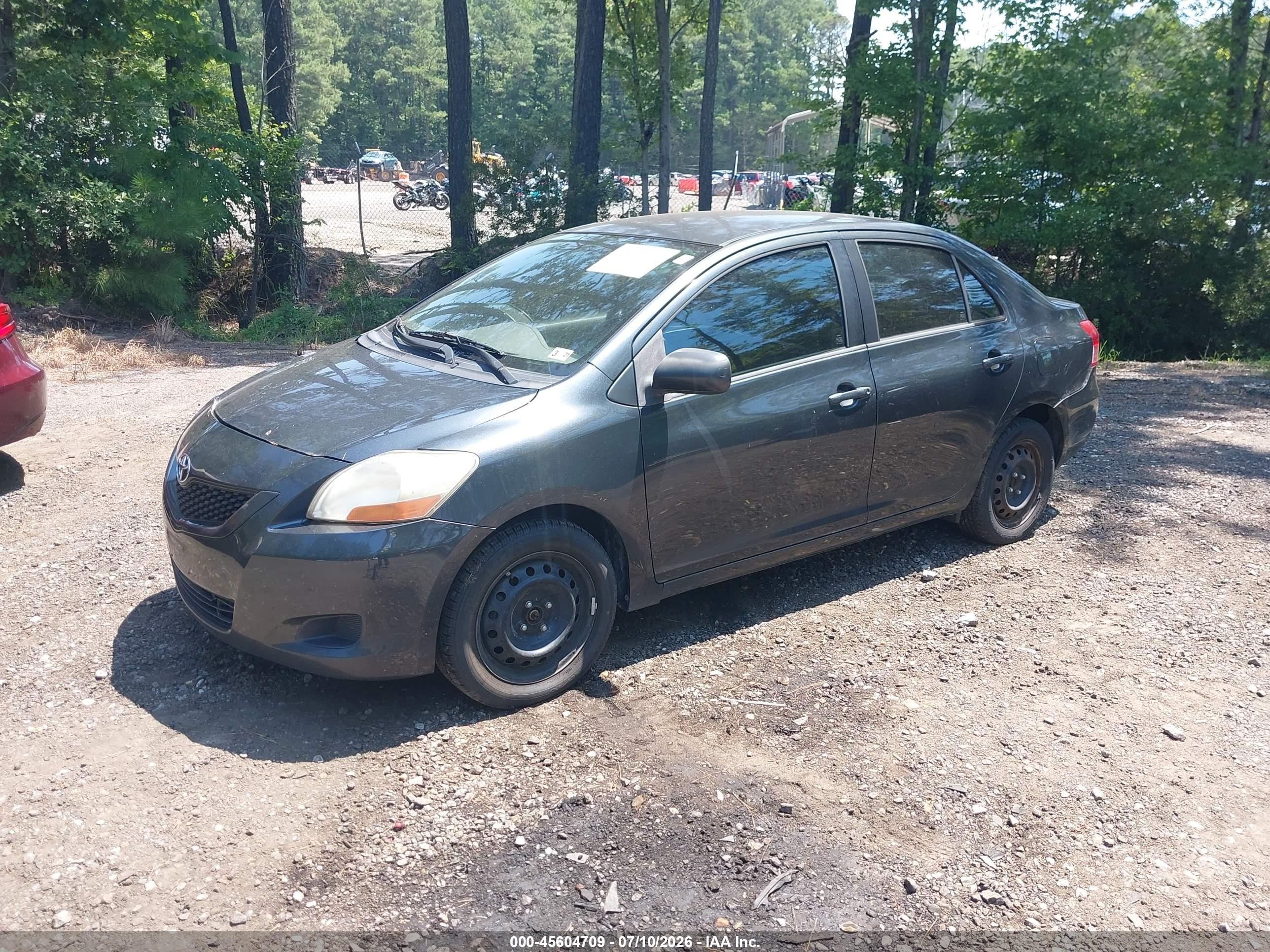 2009 Toyota Yaris   Gray vin: JTDBT903794058983