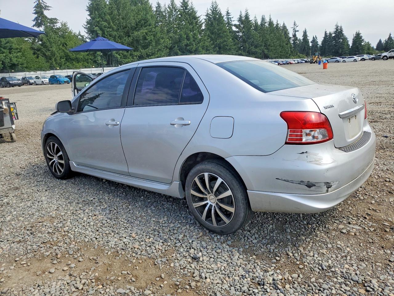 2007 Toyota Yaris S Gray vin: JTDBT903871087617