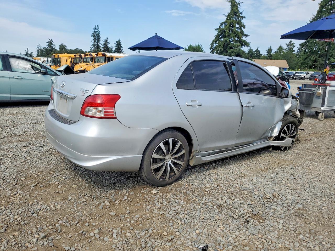 2007 Toyota Yaris S Gray vin: JTDBT903871087617