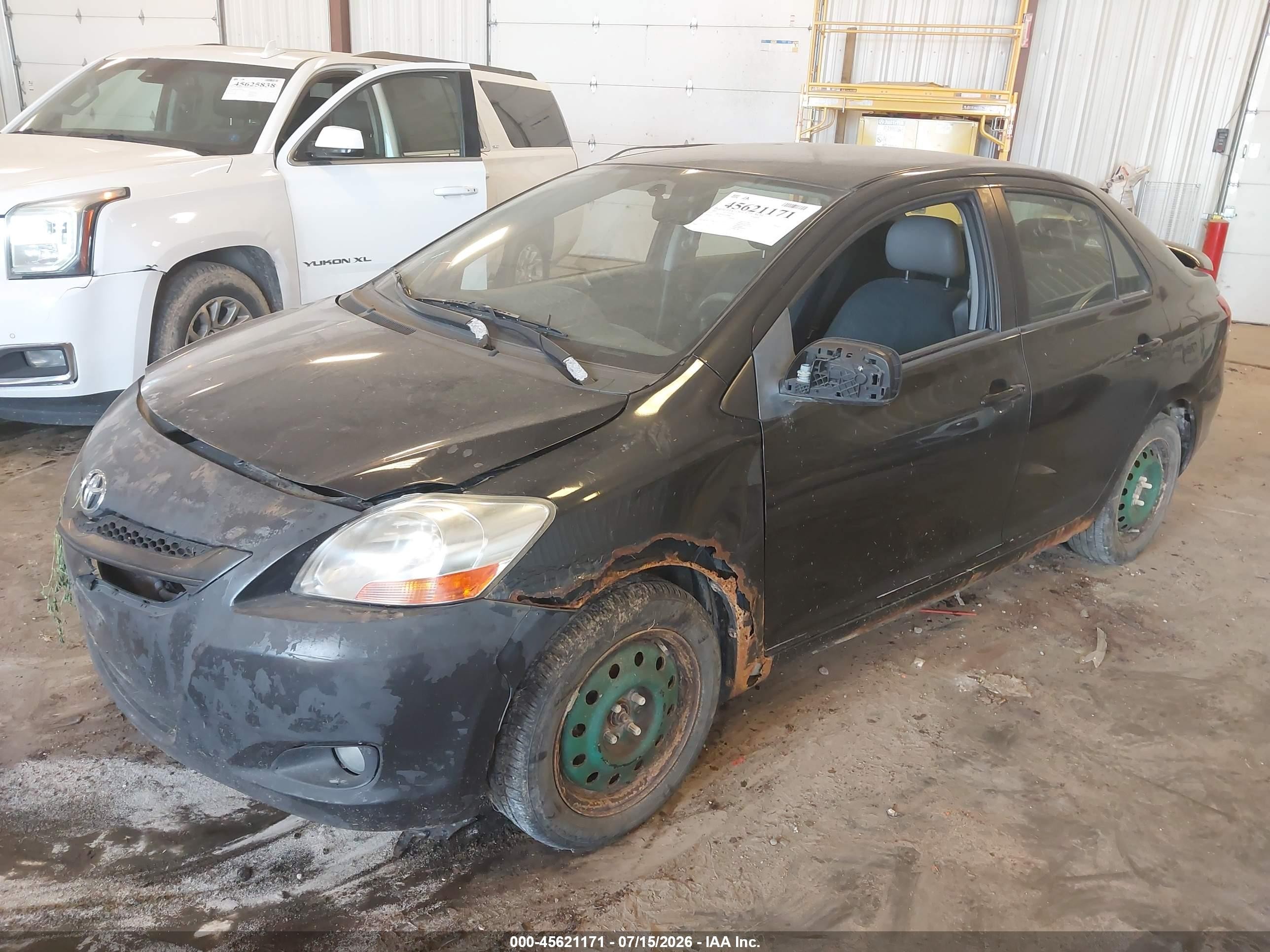 2007 Toyota Yaris   Black vin: JTDBT903971149848