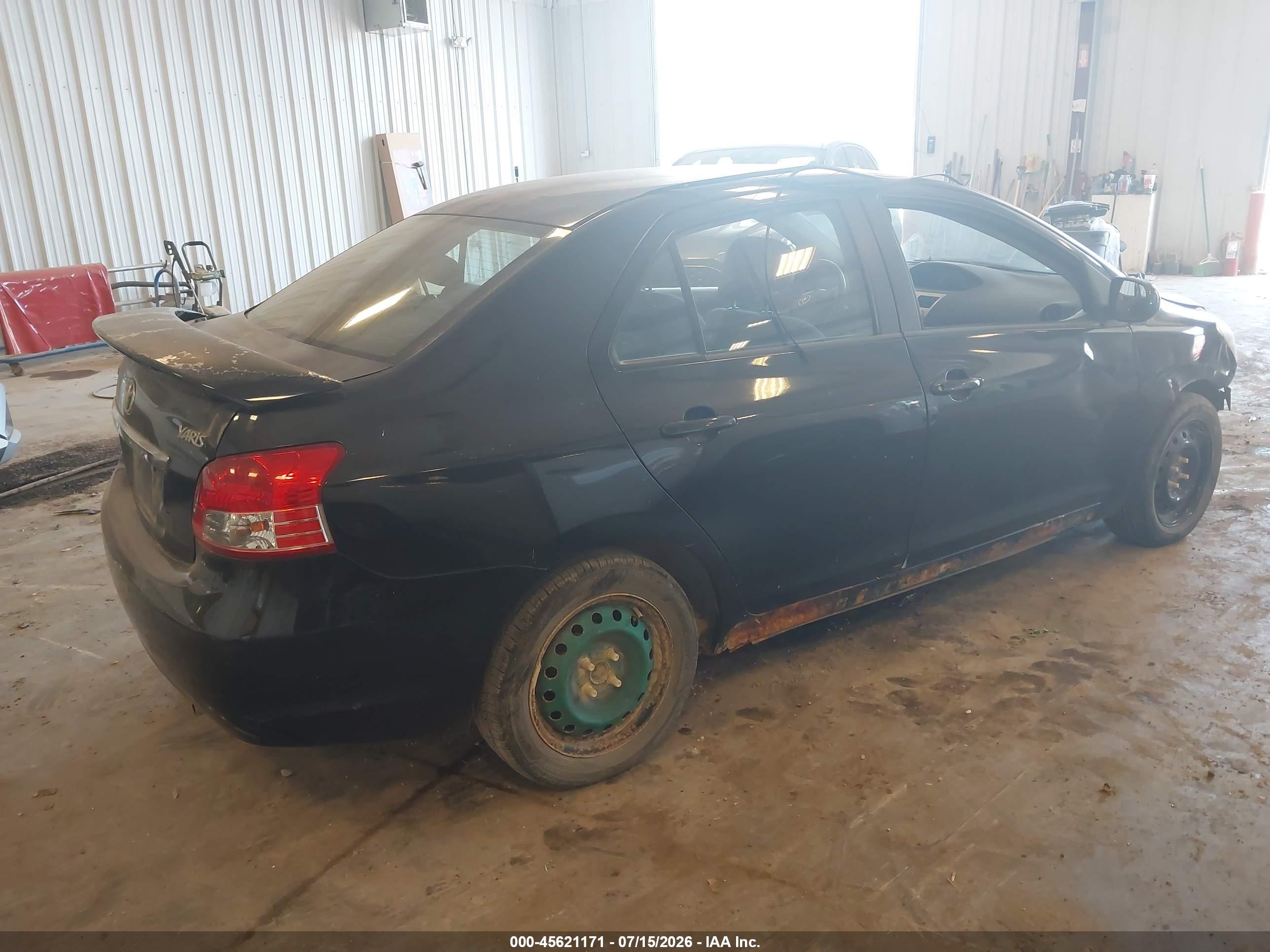 2007 Toyota Yaris   Black vin: JTDBT903971149848