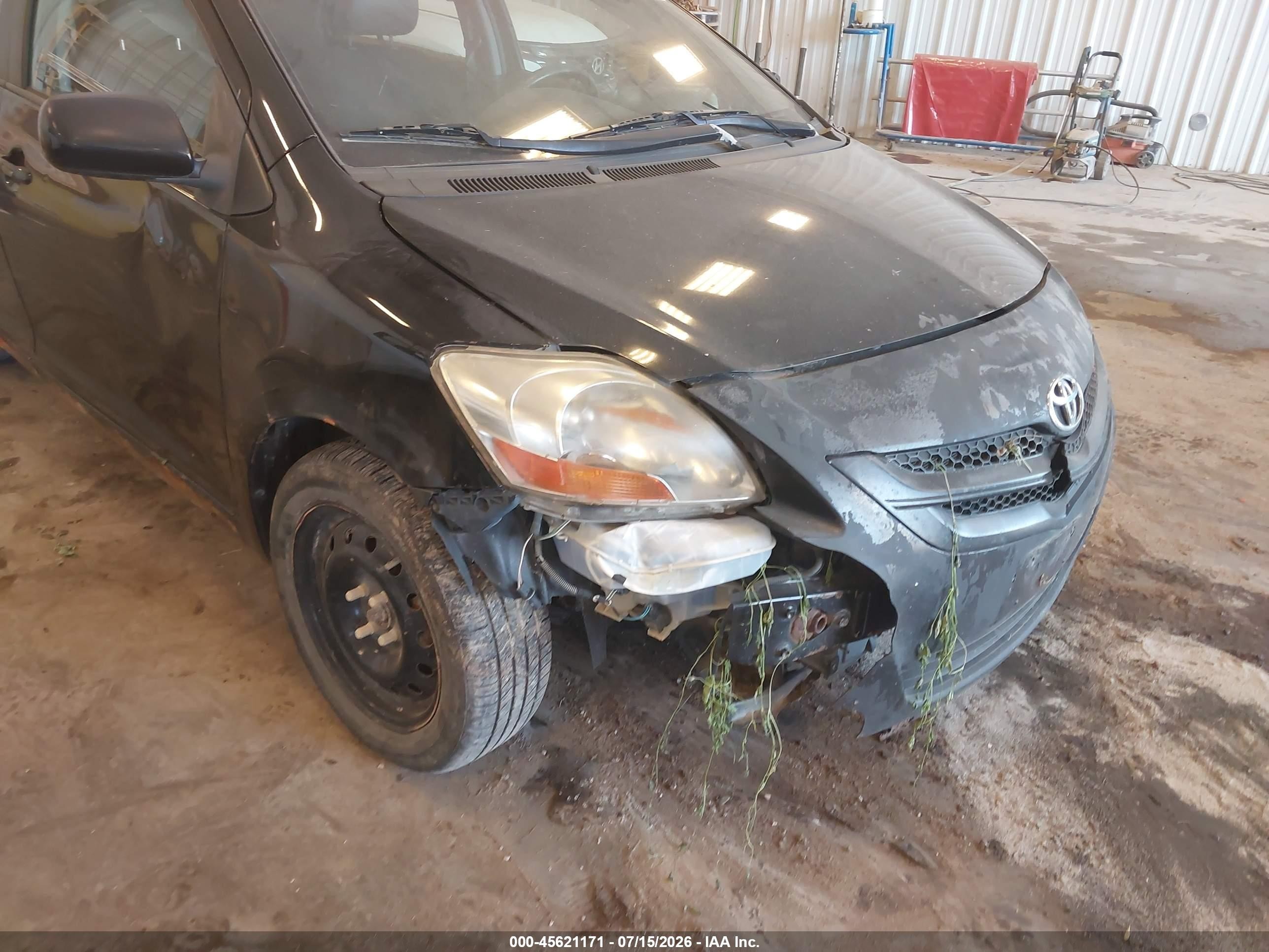 2007 Toyota Yaris   Black vin: JTDBT903971149848