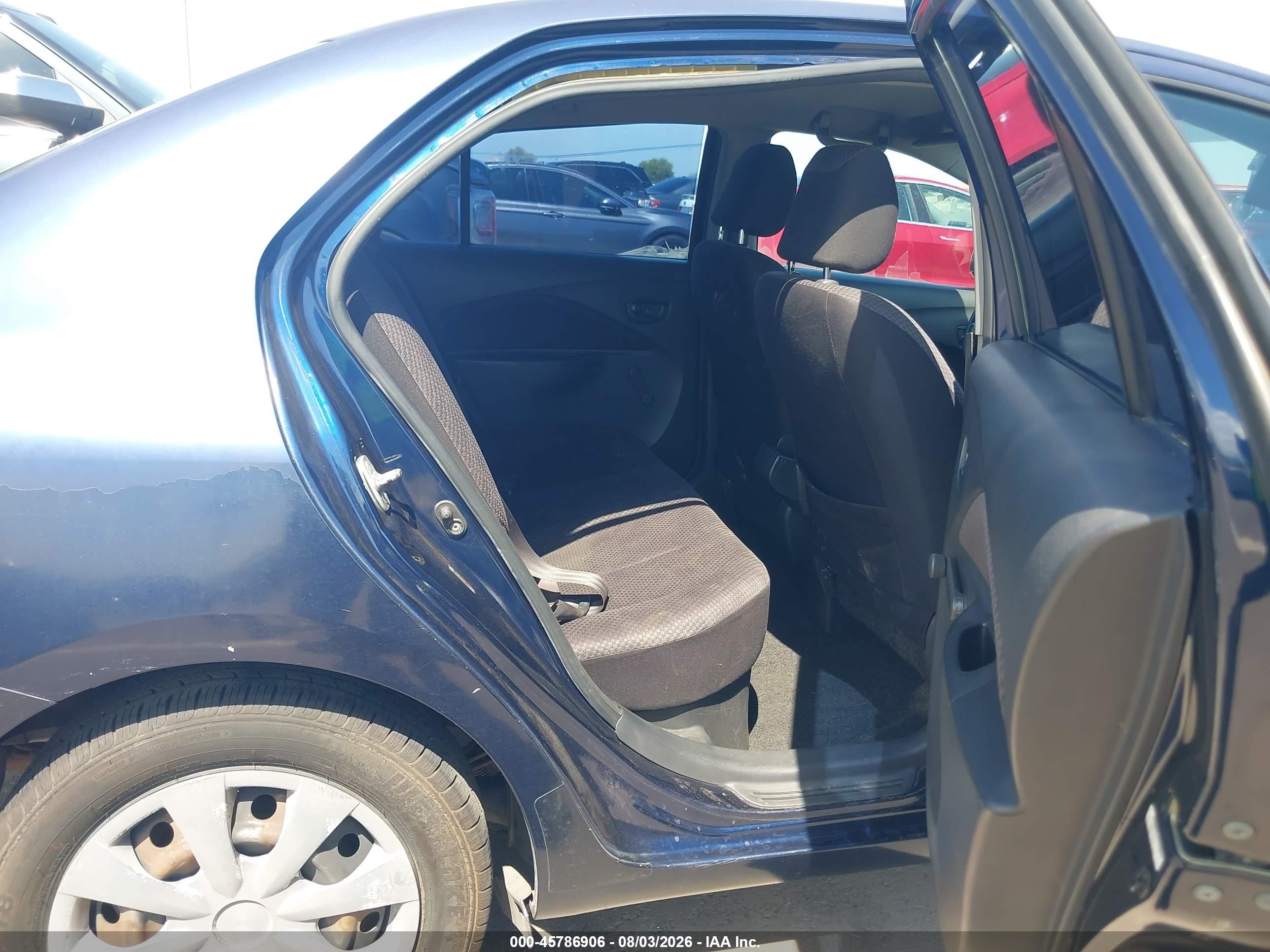 2007 Toyota Yaris   Blue vin: JTDBT923071079962