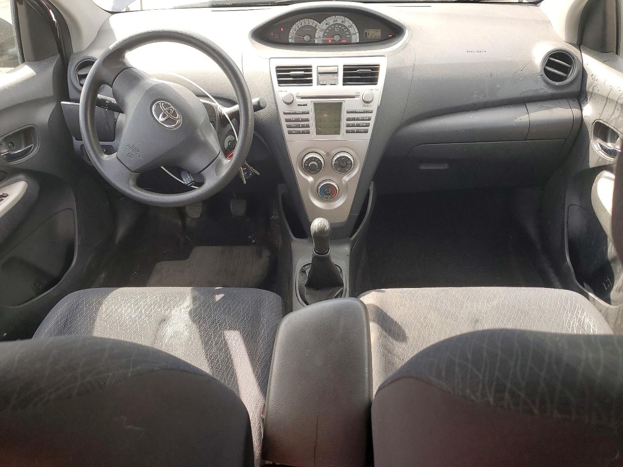 2007 Toyota Yaris Base Blue vin: JTDBT923071080738