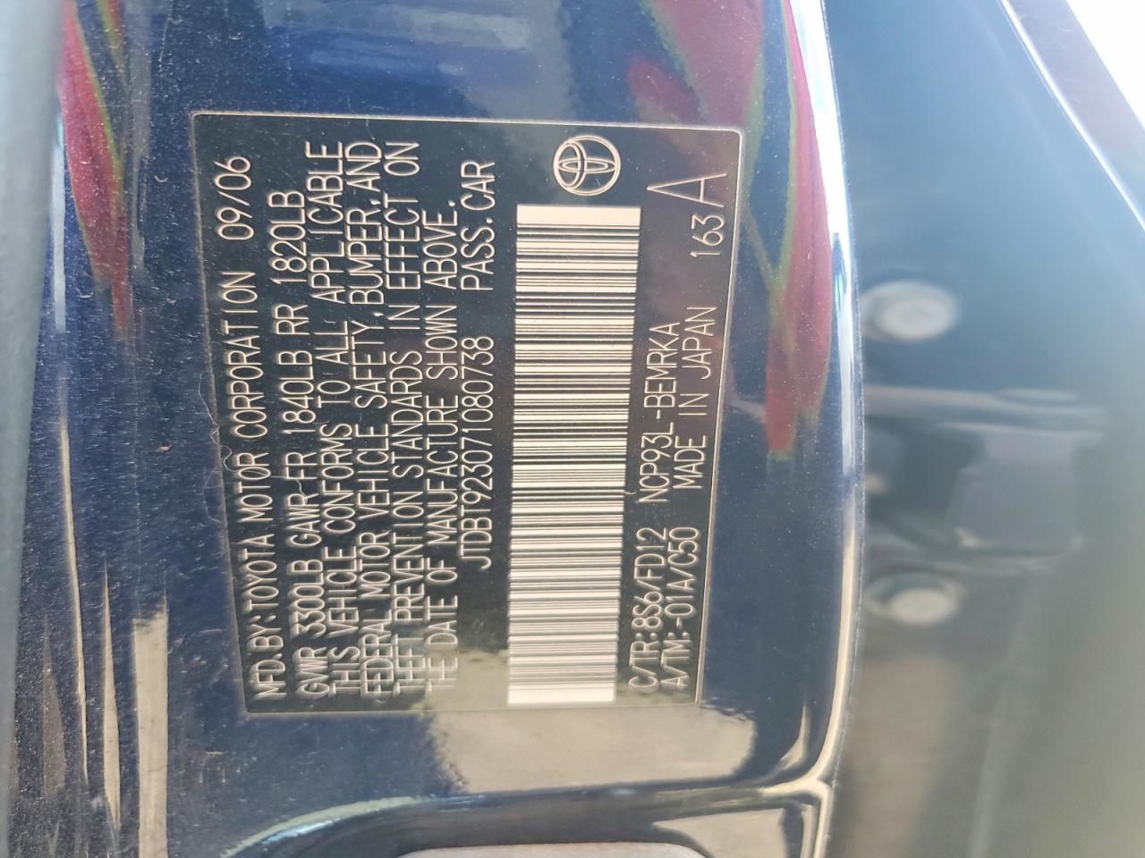 2007 Toyota Yaris Base Blue vin: JTDBT923071080738