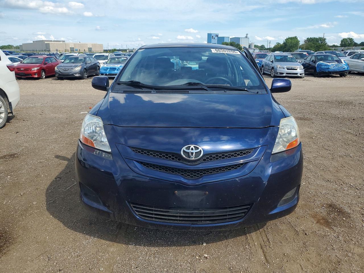 2007 Toyota Yaris Base Blue vin: JTDBT923071080738