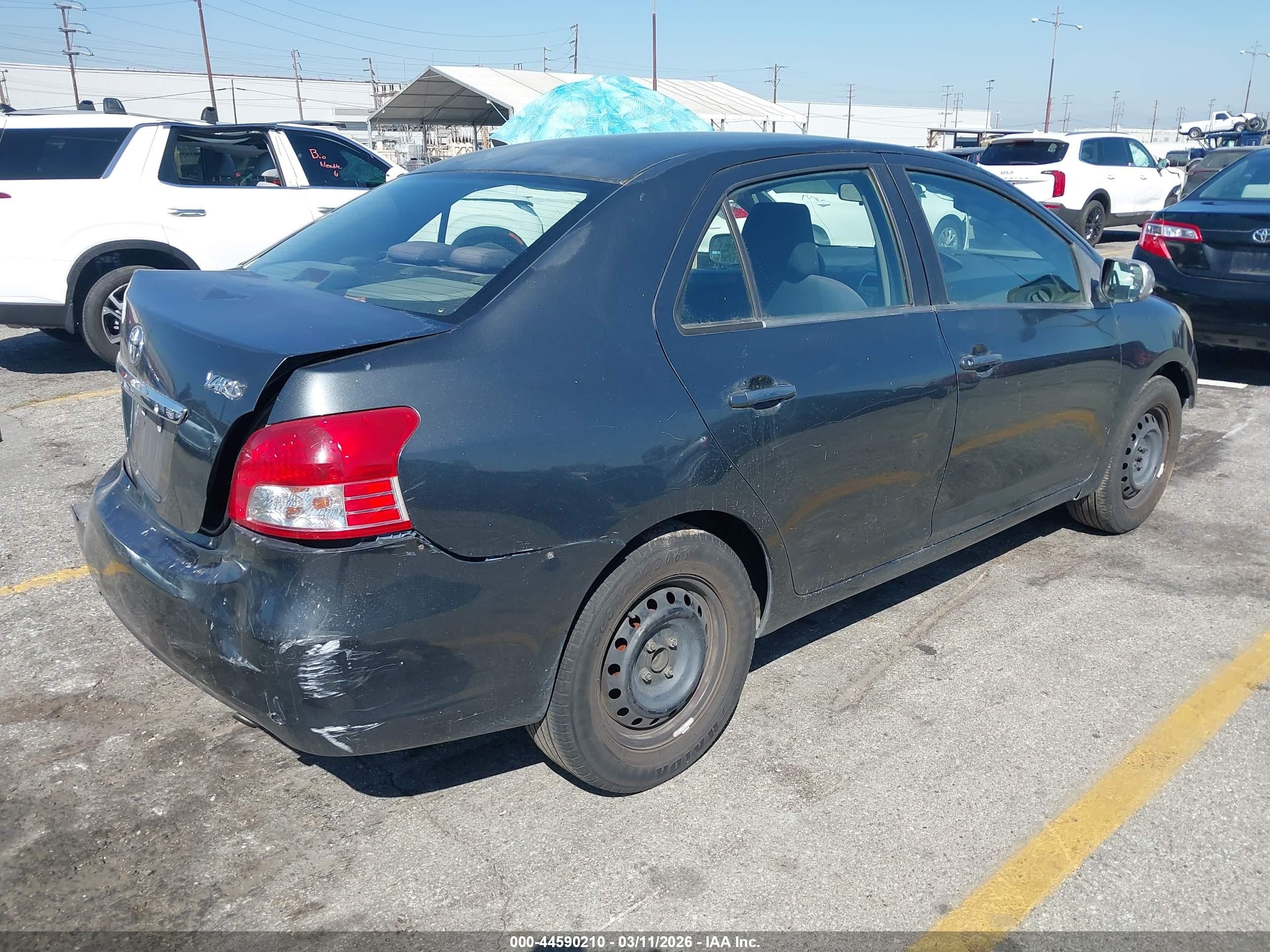 2007 Toyota Yaris   Black vin: JTDBT923071113852