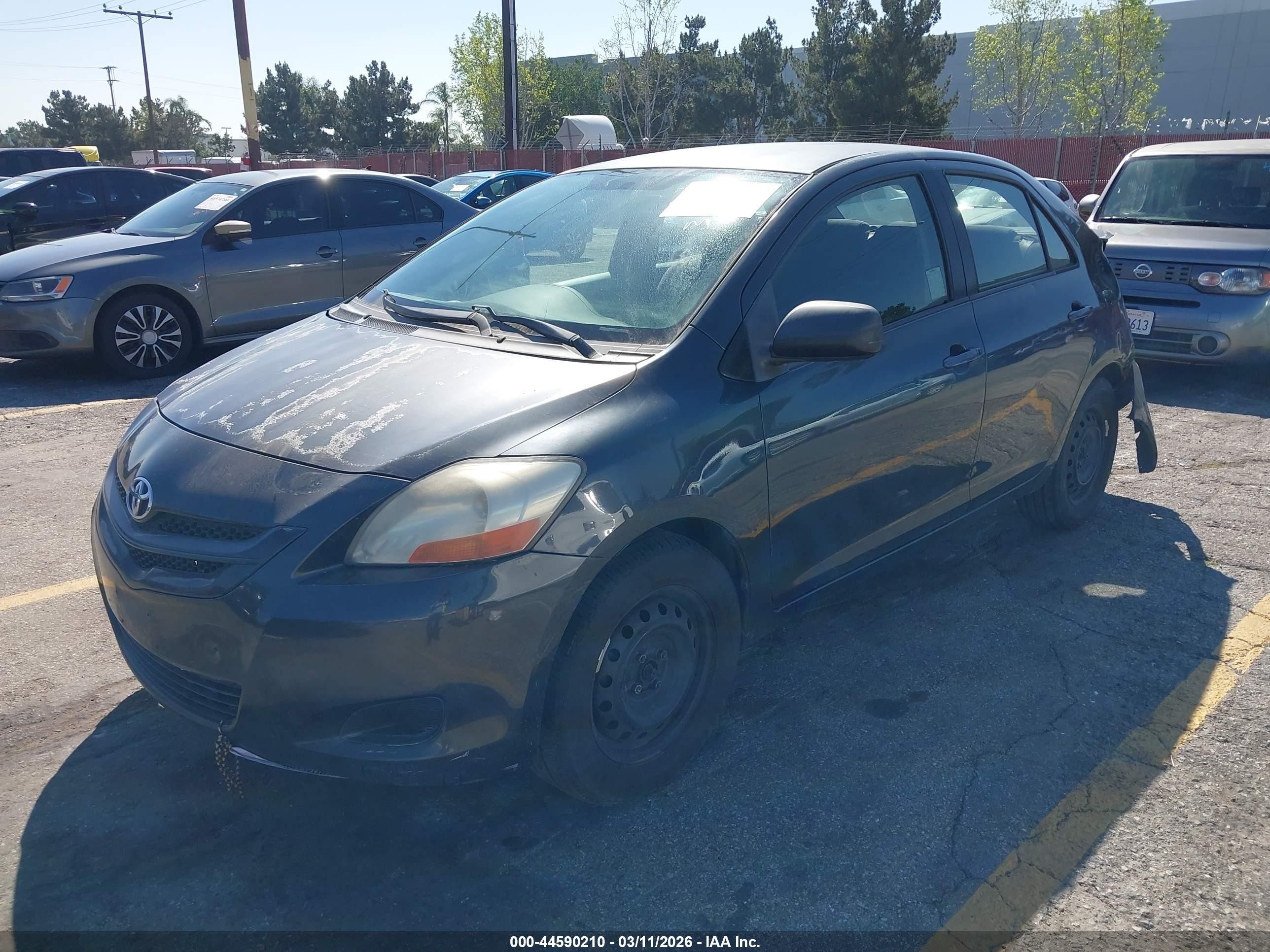 2007 Toyota Yaris   Black vin: JTDBT923071113852