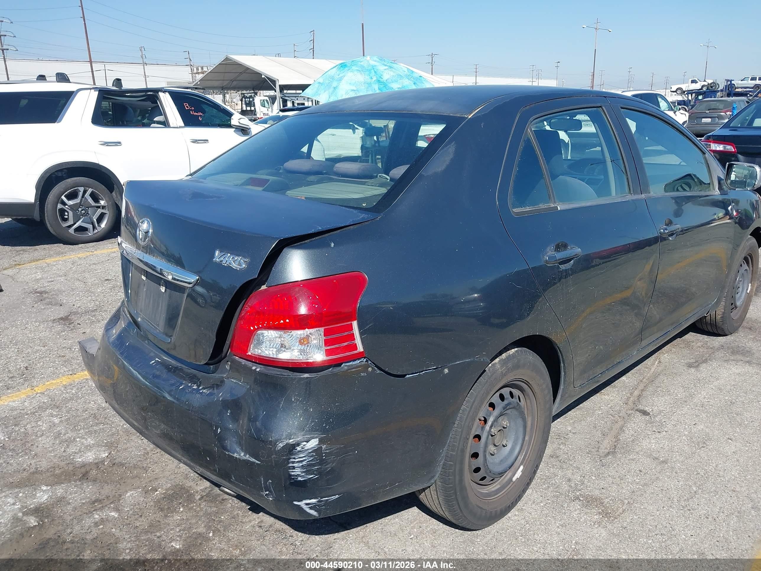 2007 Toyota Yaris   Black vin: JTDBT923071113852