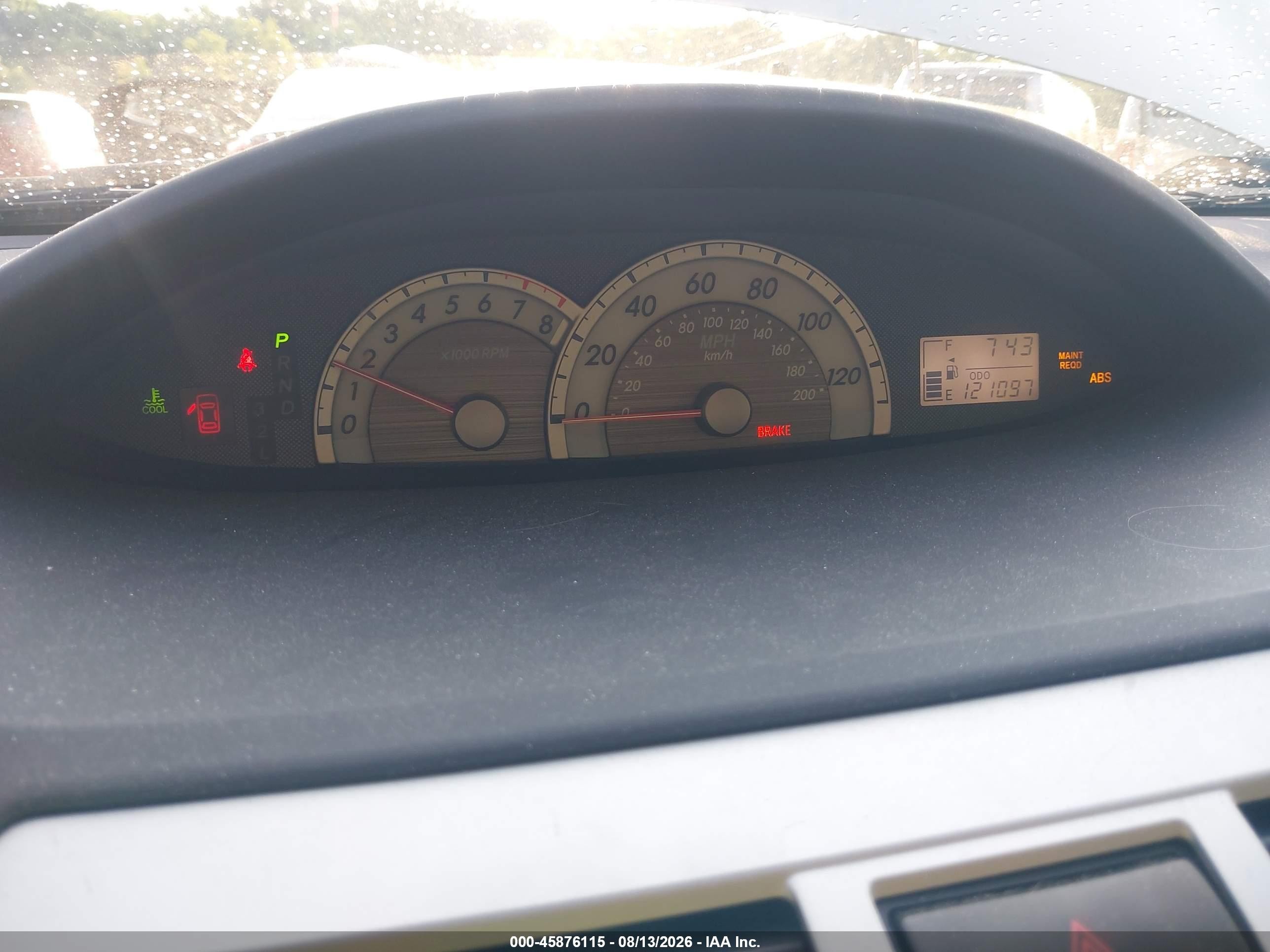 2007 Toyota Yaris   Silver vin: JTDBT923071114807
