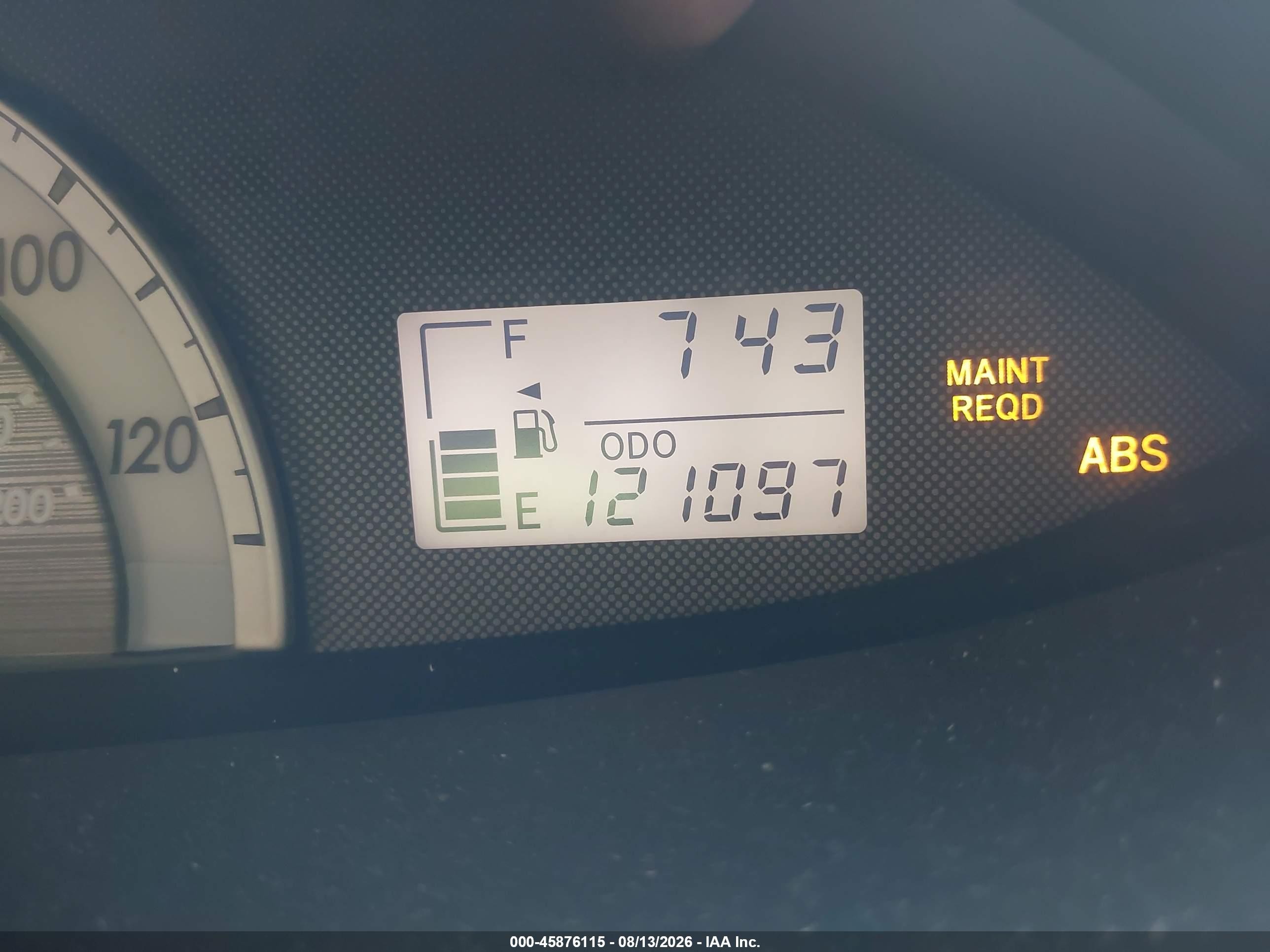 2007 Toyota Yaris   Silver vin: JTDBT923071114807