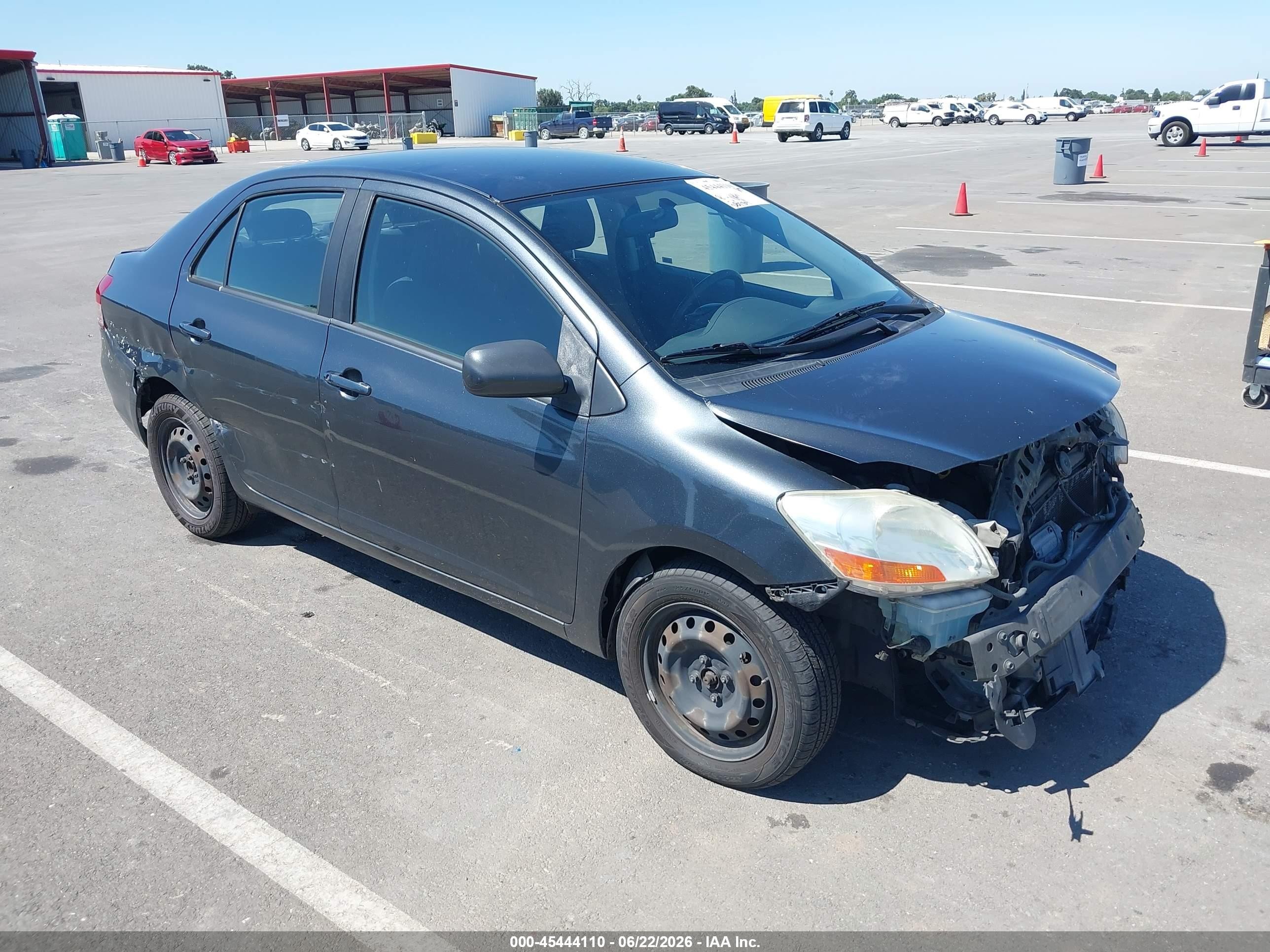 2007 Toyota Yaris   Gray vin: JTDBT923071120526