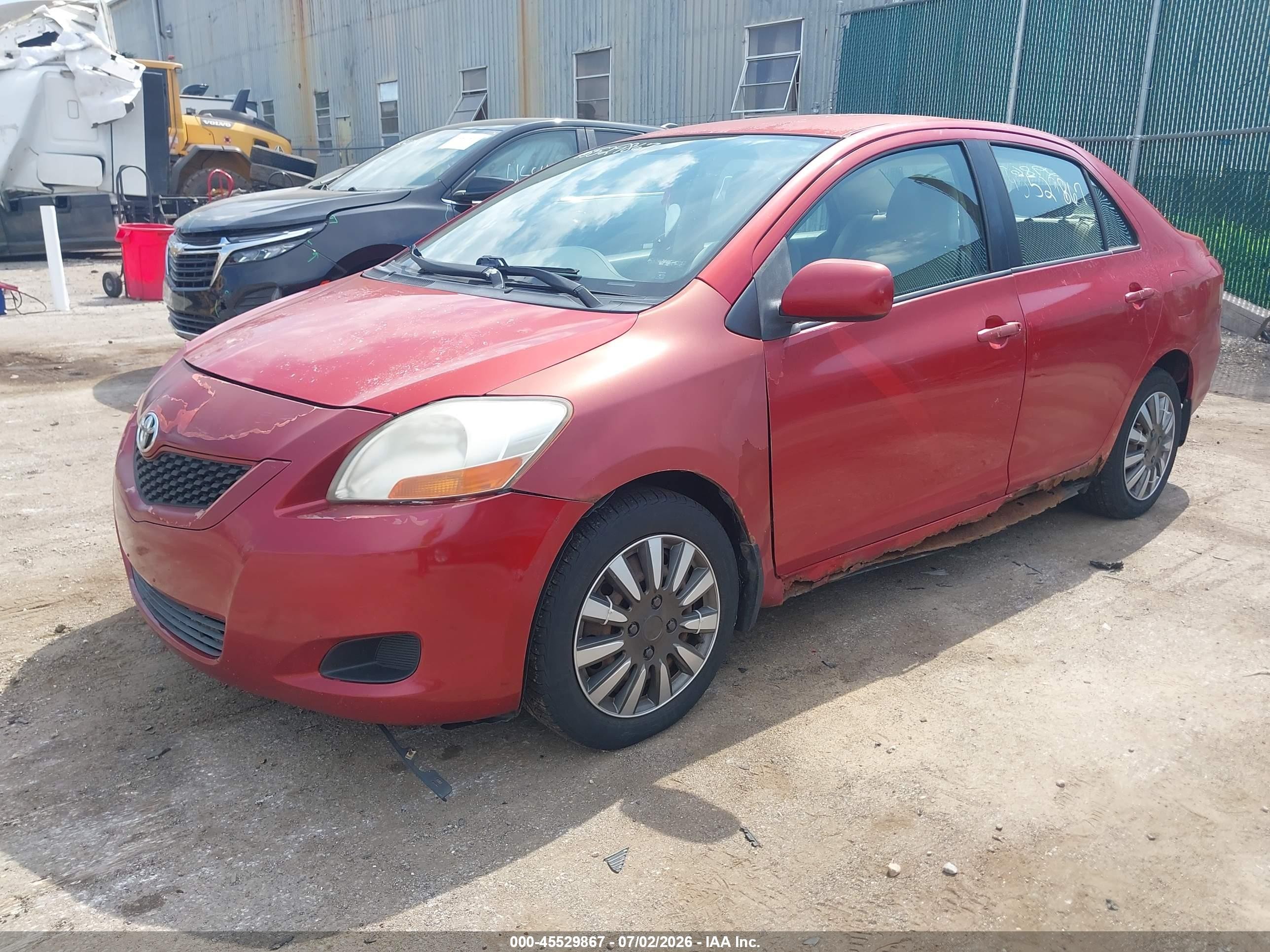 2007 Toyota Yaris   Красный vin: JTDBT923071158886