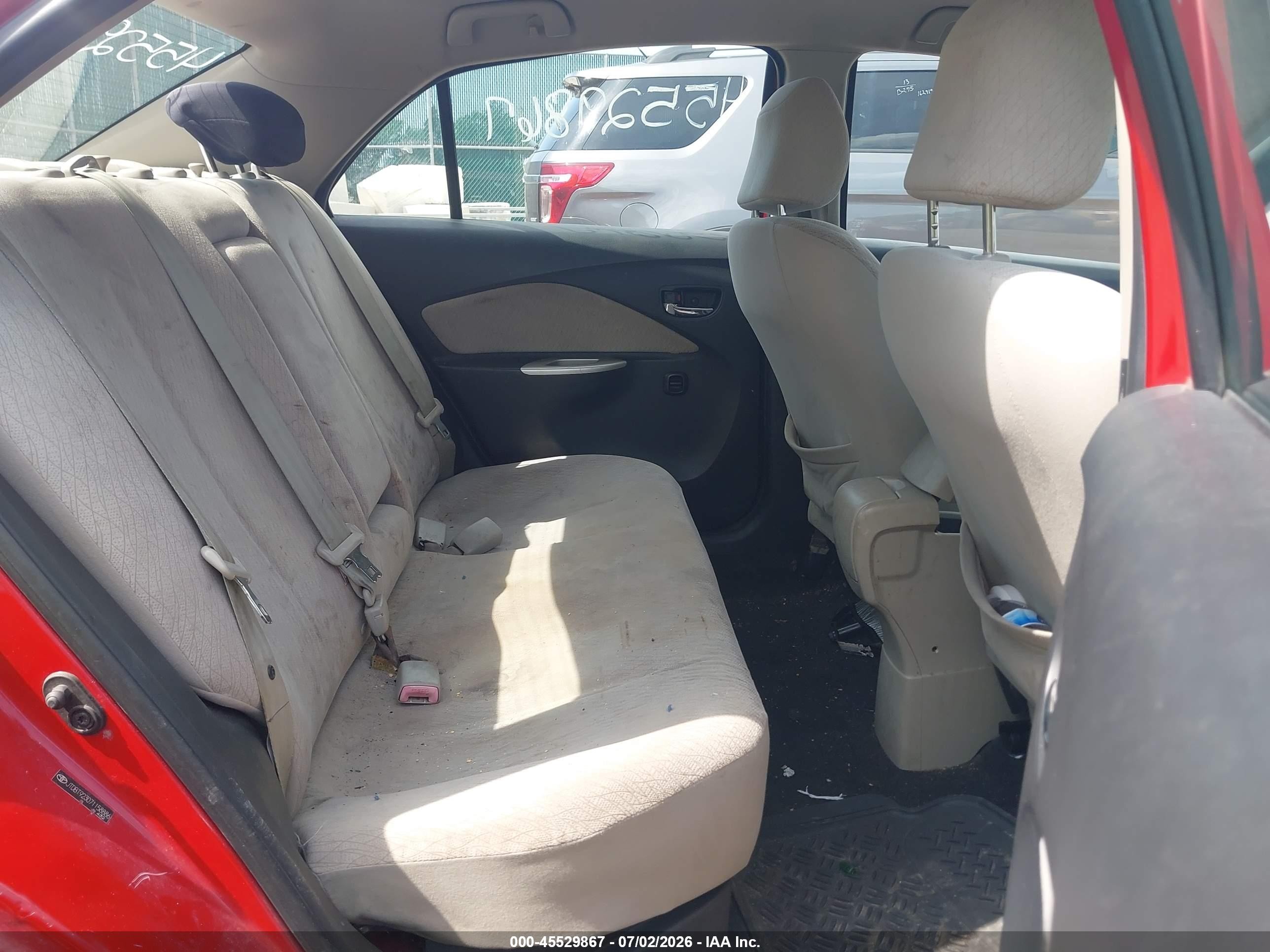 2007 Toyota Yaris   Красный vin: JTDBT923071158886