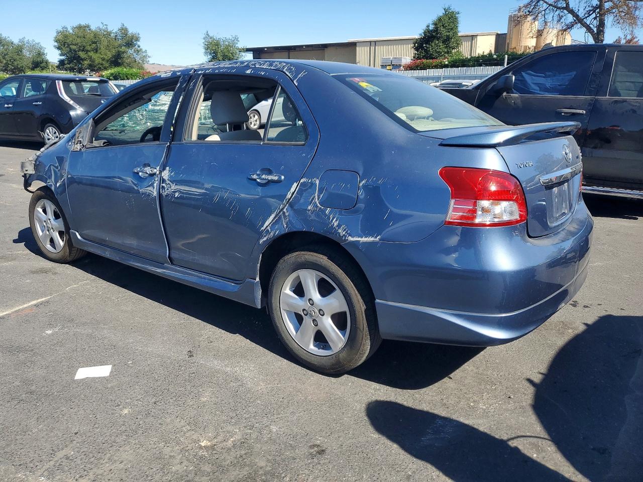 2008 Toyota Yaris S Blue vin: JTDBT923081217145
