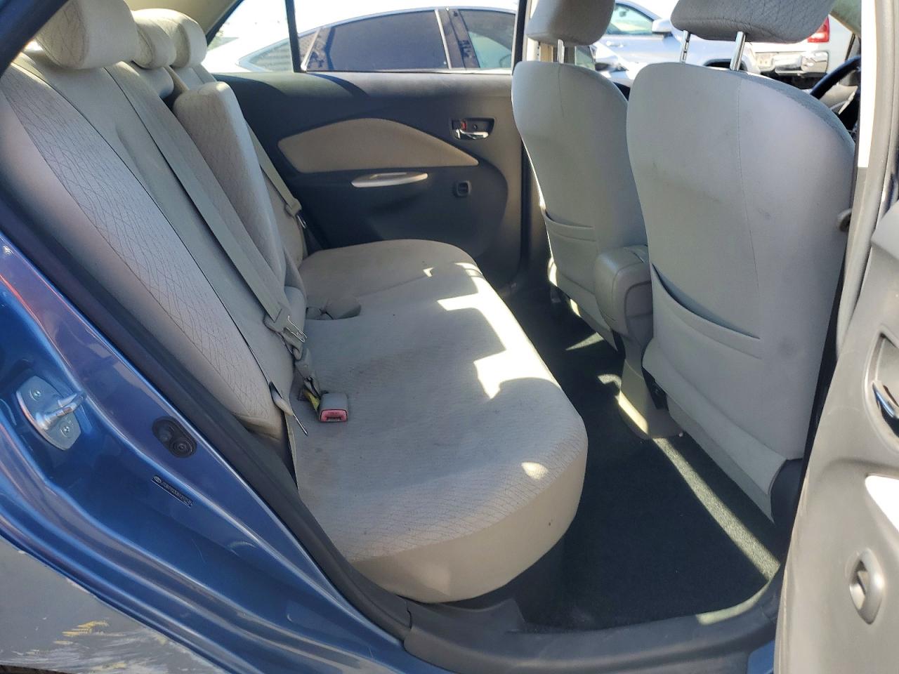 2008 Toyota Yaris S Blue vin: JTDBT923081217145