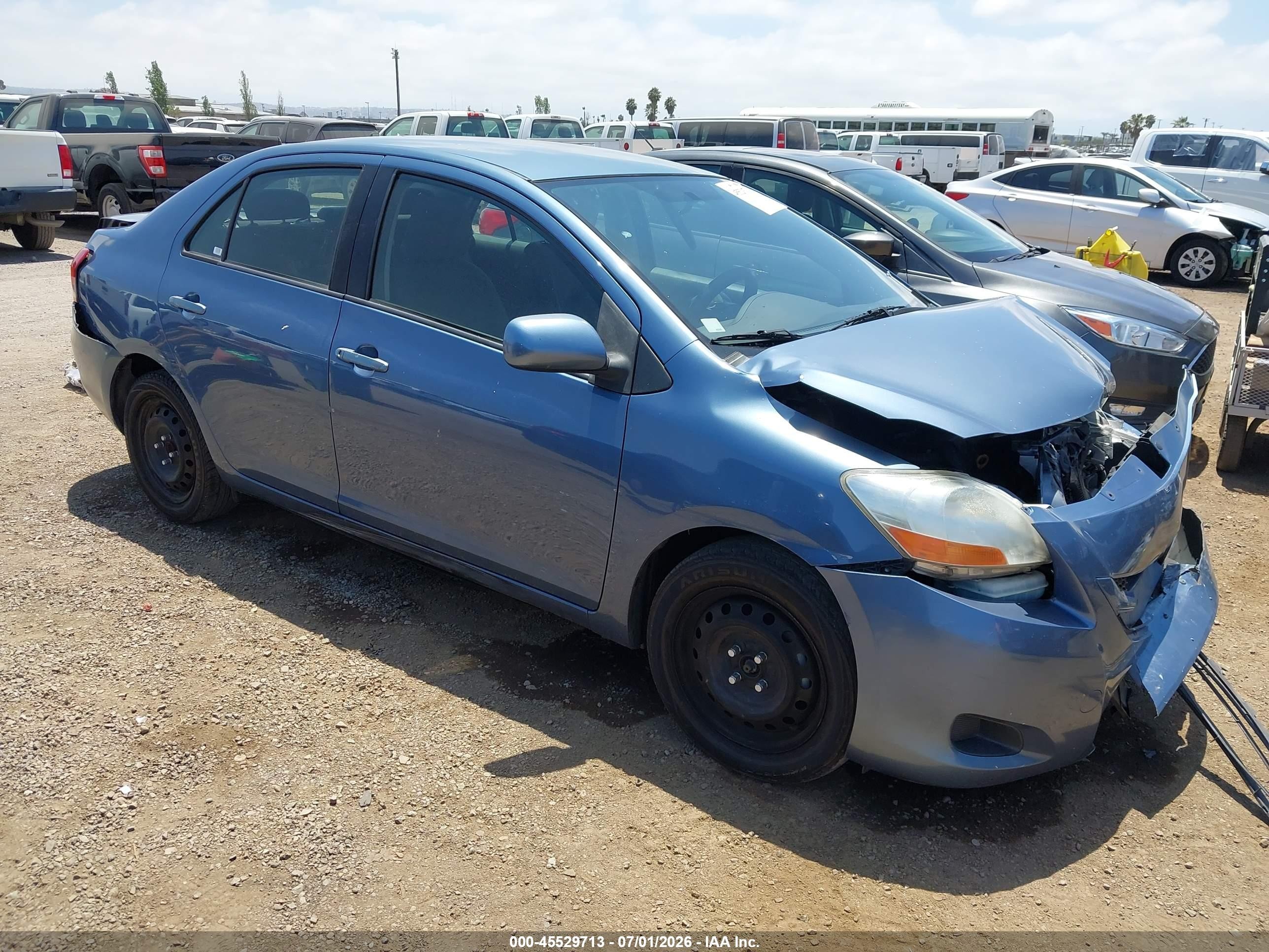 2008 Toyota Yaris   Light Blue vin: JTDBT923081265616