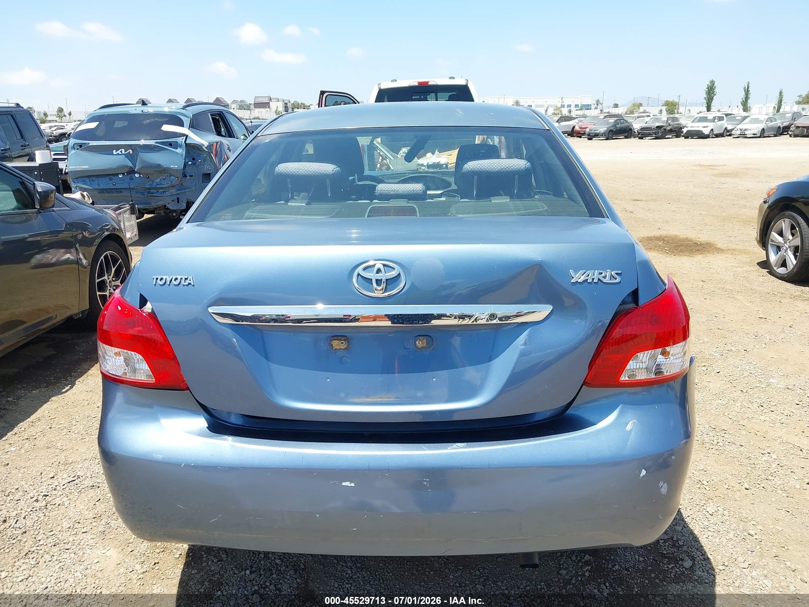 2008 Toyota Yaris   Light Blue vin: JTDBT923081265616