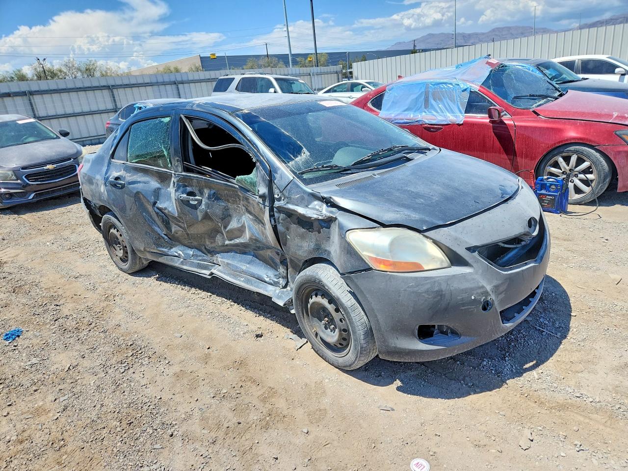 2008 Toyota Yaris Base Синий vin: JTDBT923081270802