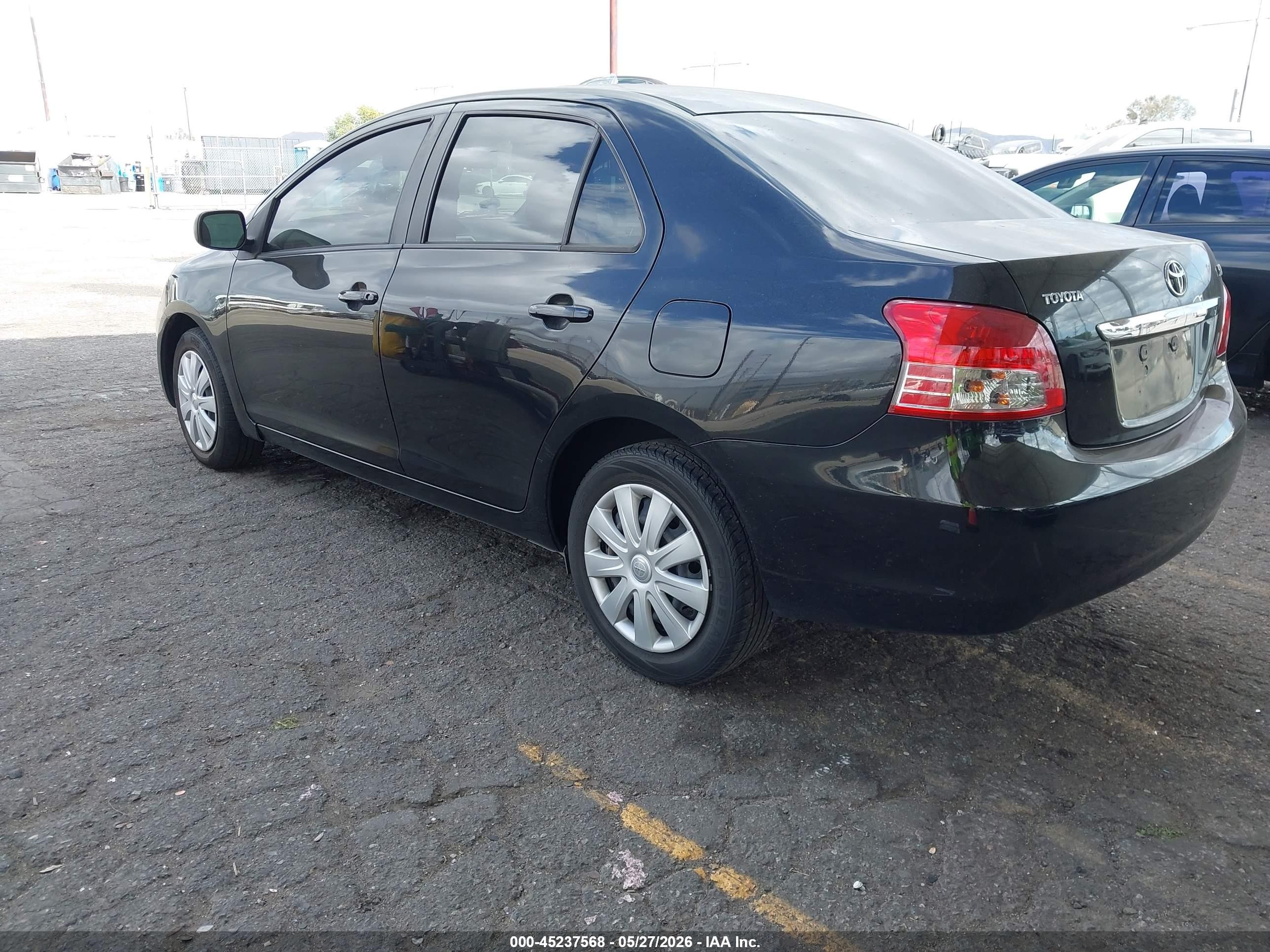 2008 Toyota Yaris   Black vin: JTDBT923081271867