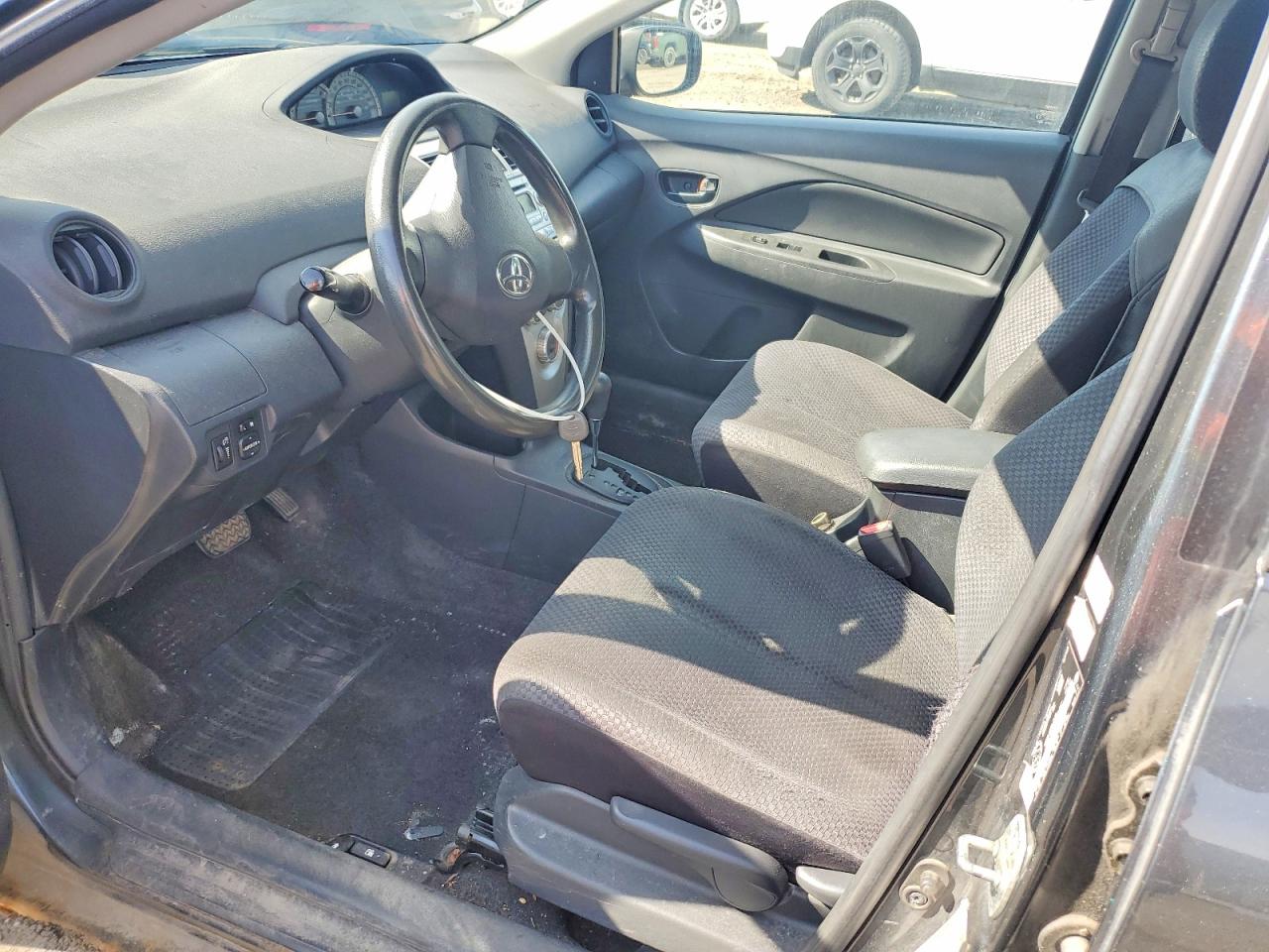 2008 Toyota Yaris Base Charcoal vin: JTDBT923081288457