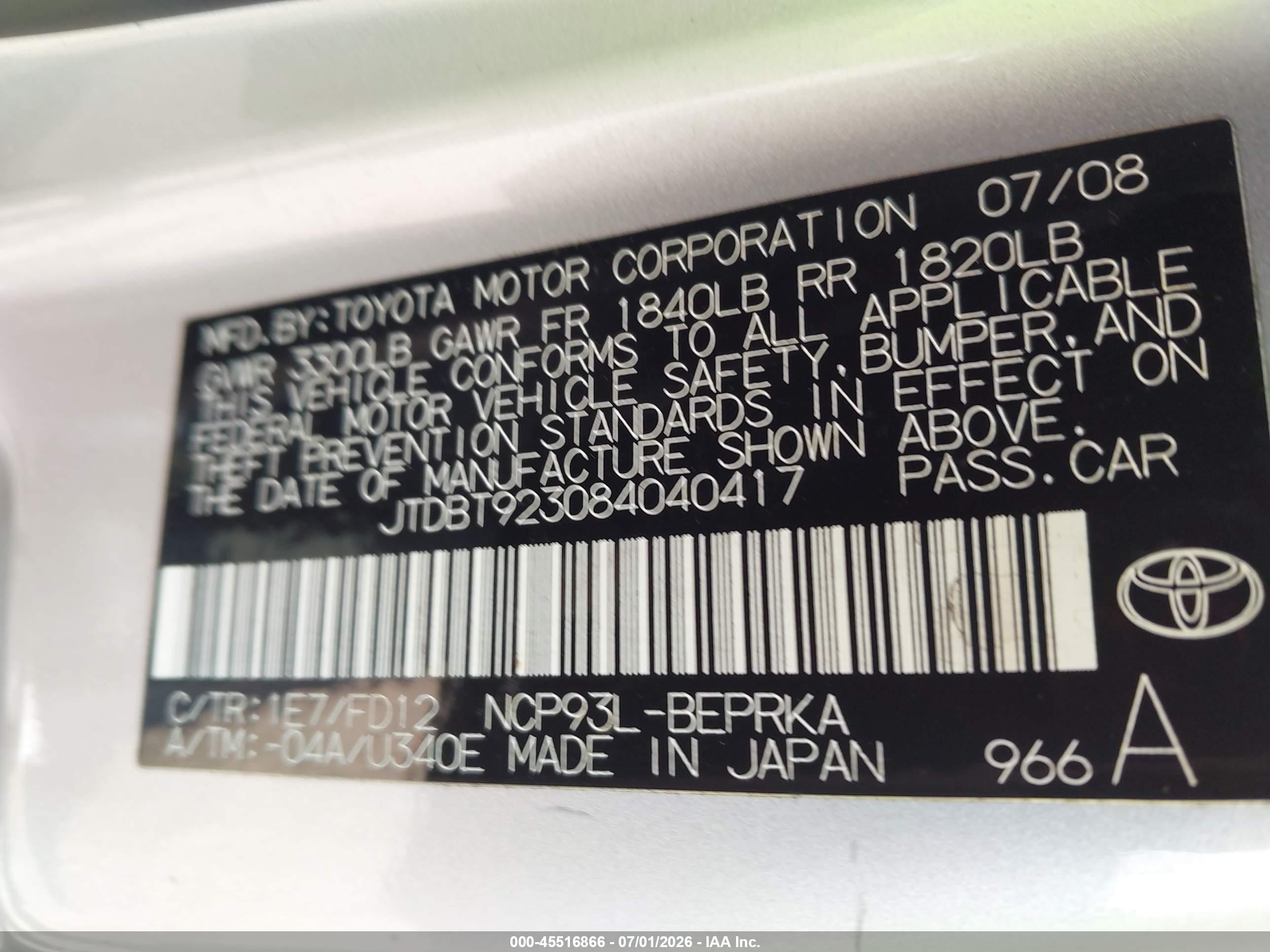 2008 Toyota Yaris   Silver vin: JTDBT923084040417