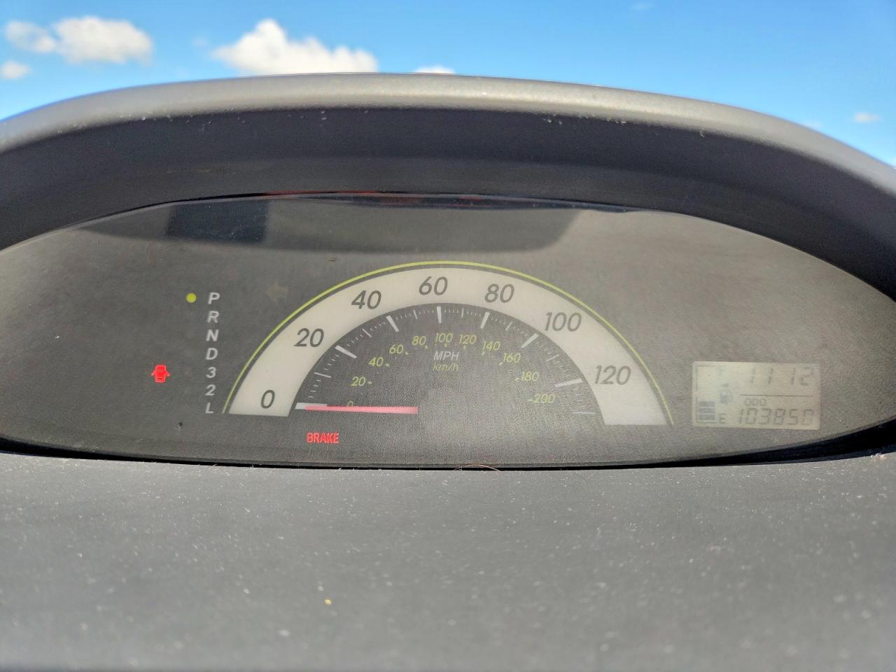 2007 Toyota Yaris Base Silver vin: JTDBT923871016351