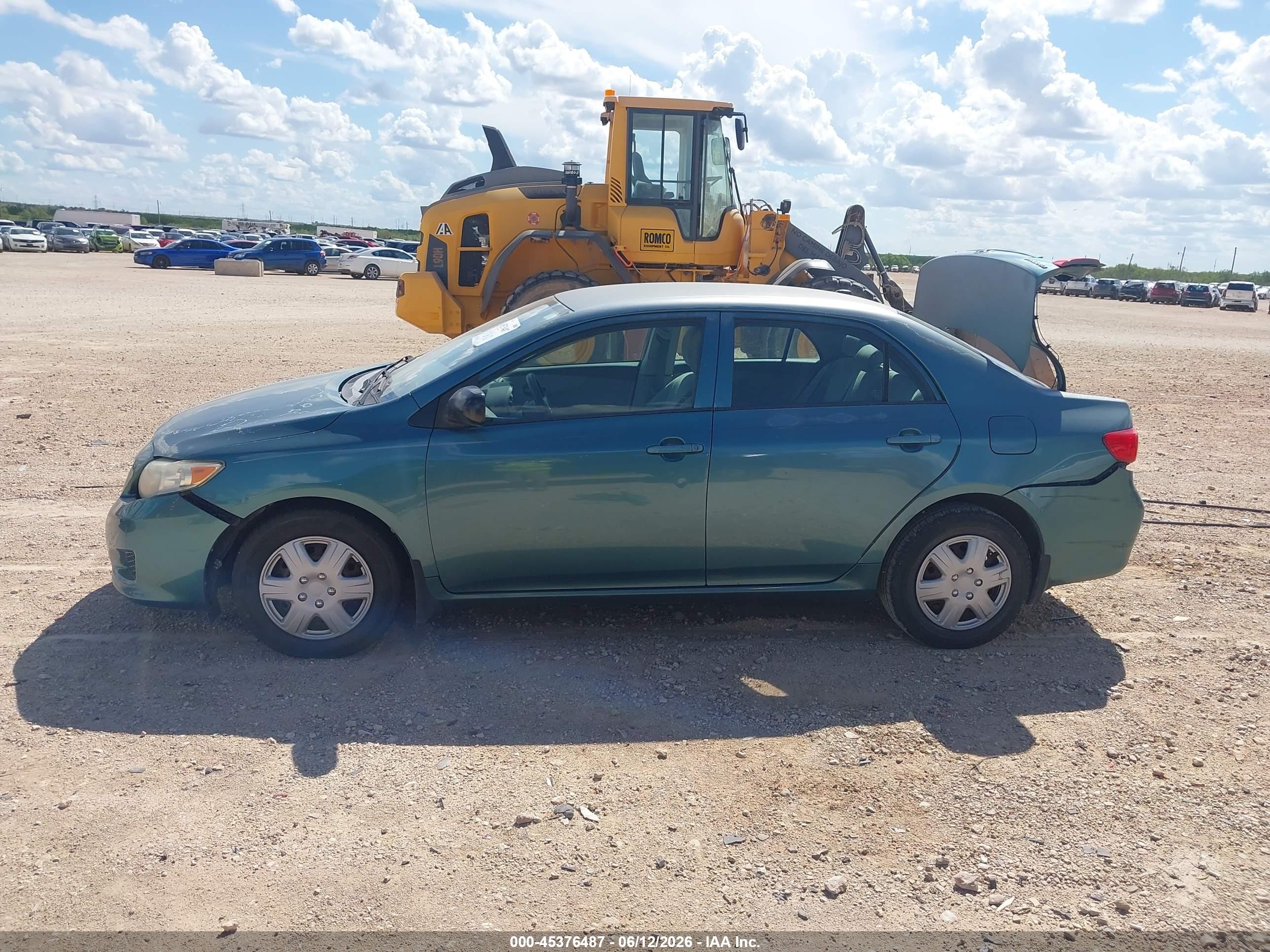 2010 Toyota Corolla Green vin: JTDBU4EE0A9102310