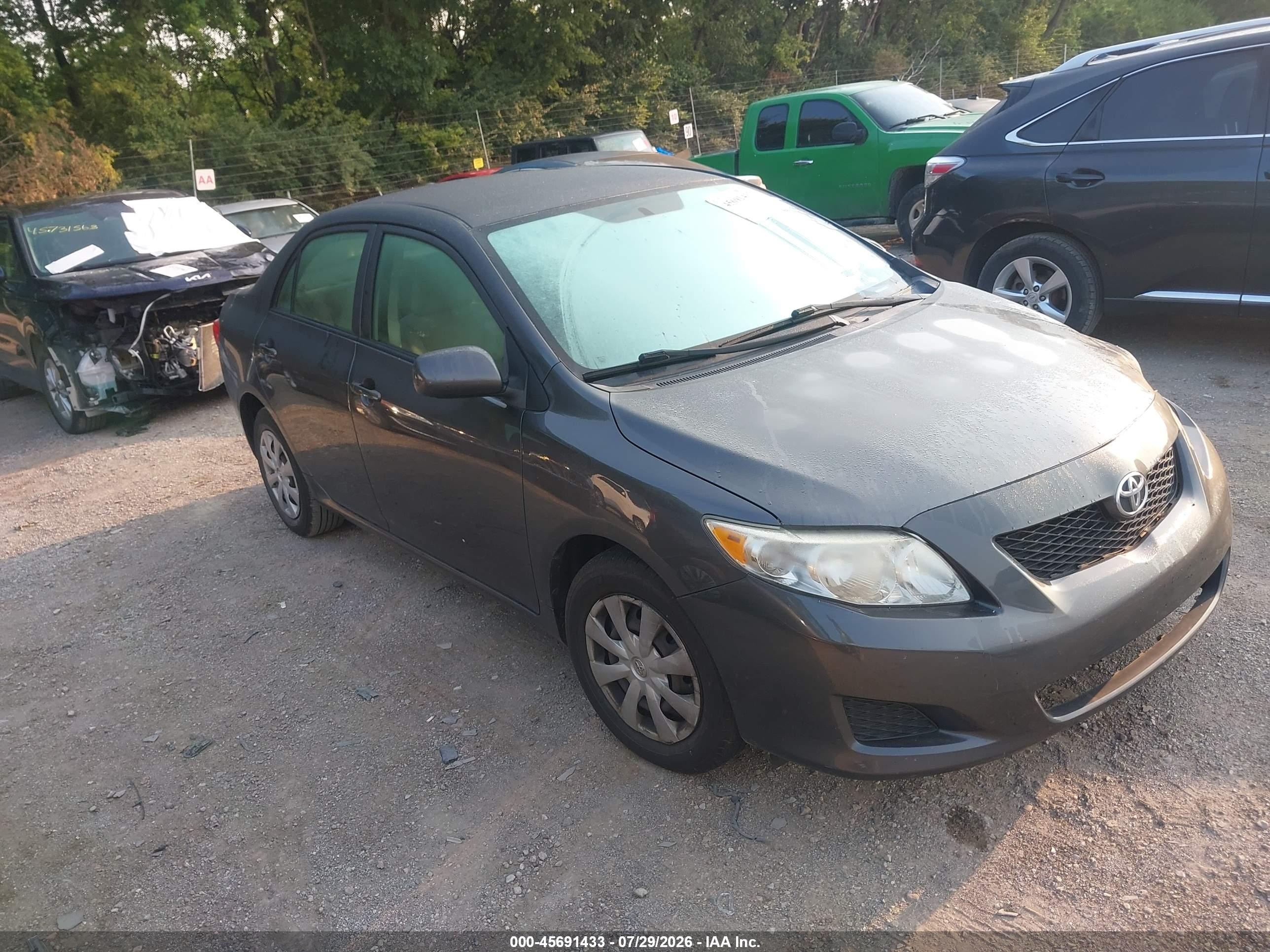 2010 Toyota Corolla Le Серый vin: JTDBU4EE0A9113727