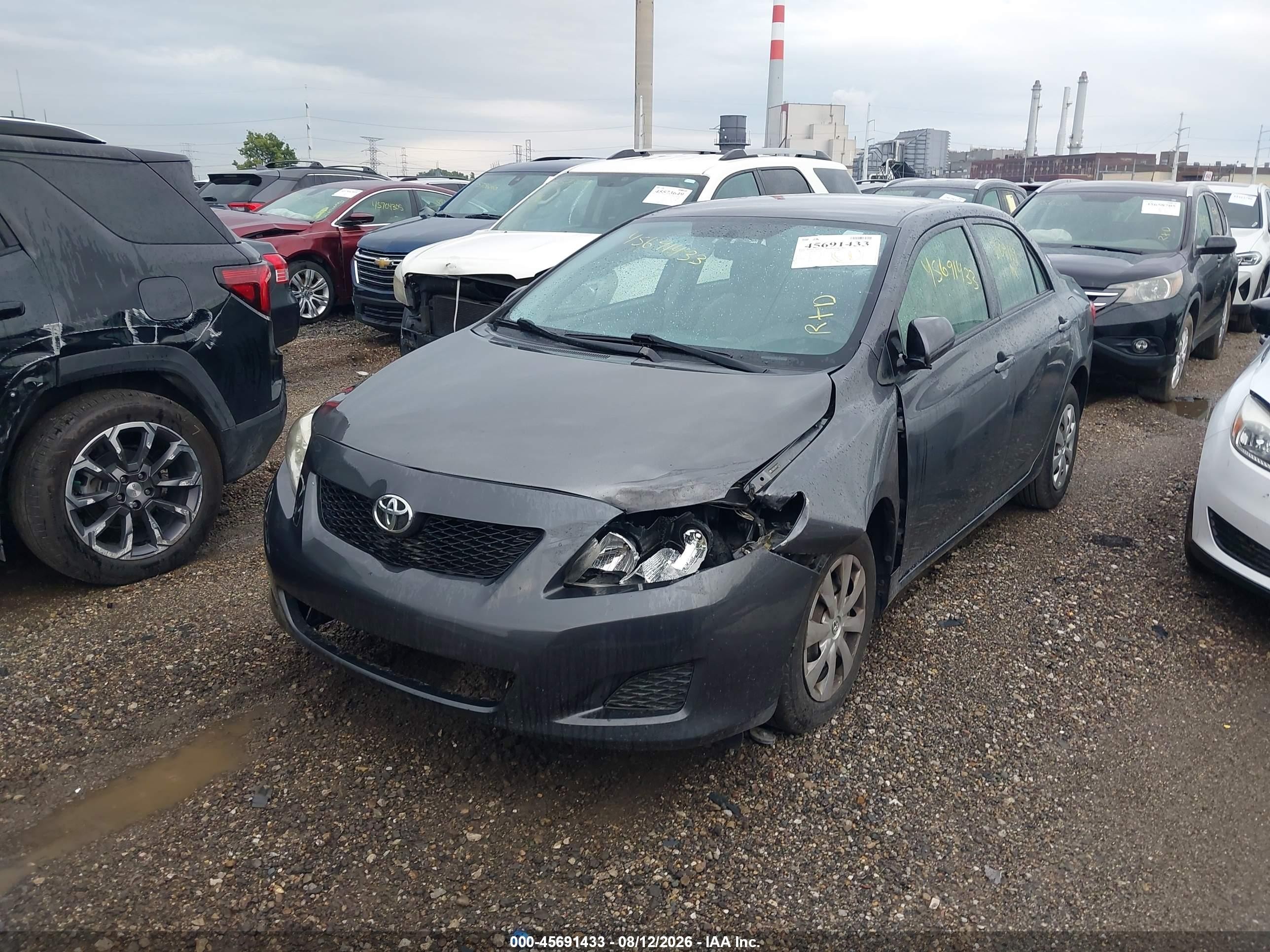 2010 Toyota Corolla Le Gray vin: JTDBU4EE0A9113727