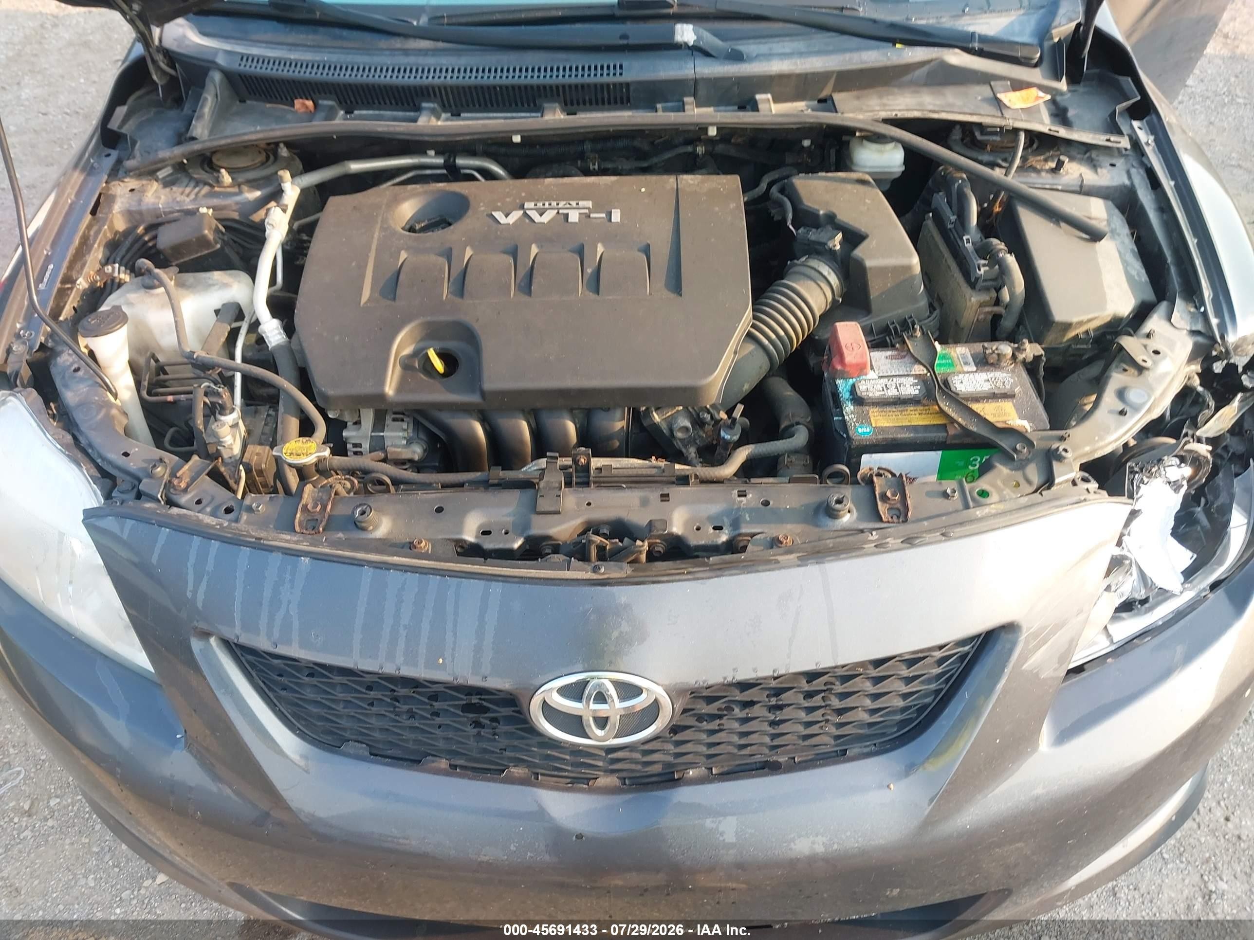 2010 Toyota Corolla Le Gray vin: JTDBU4EE0A9113727