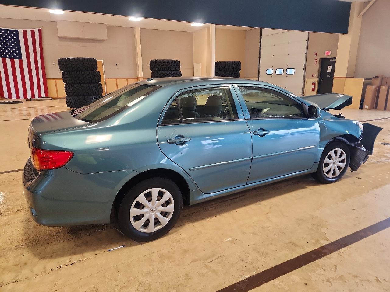 2010 Toyota Corolla Le Gray vin: JTDBU4EE0A9118443