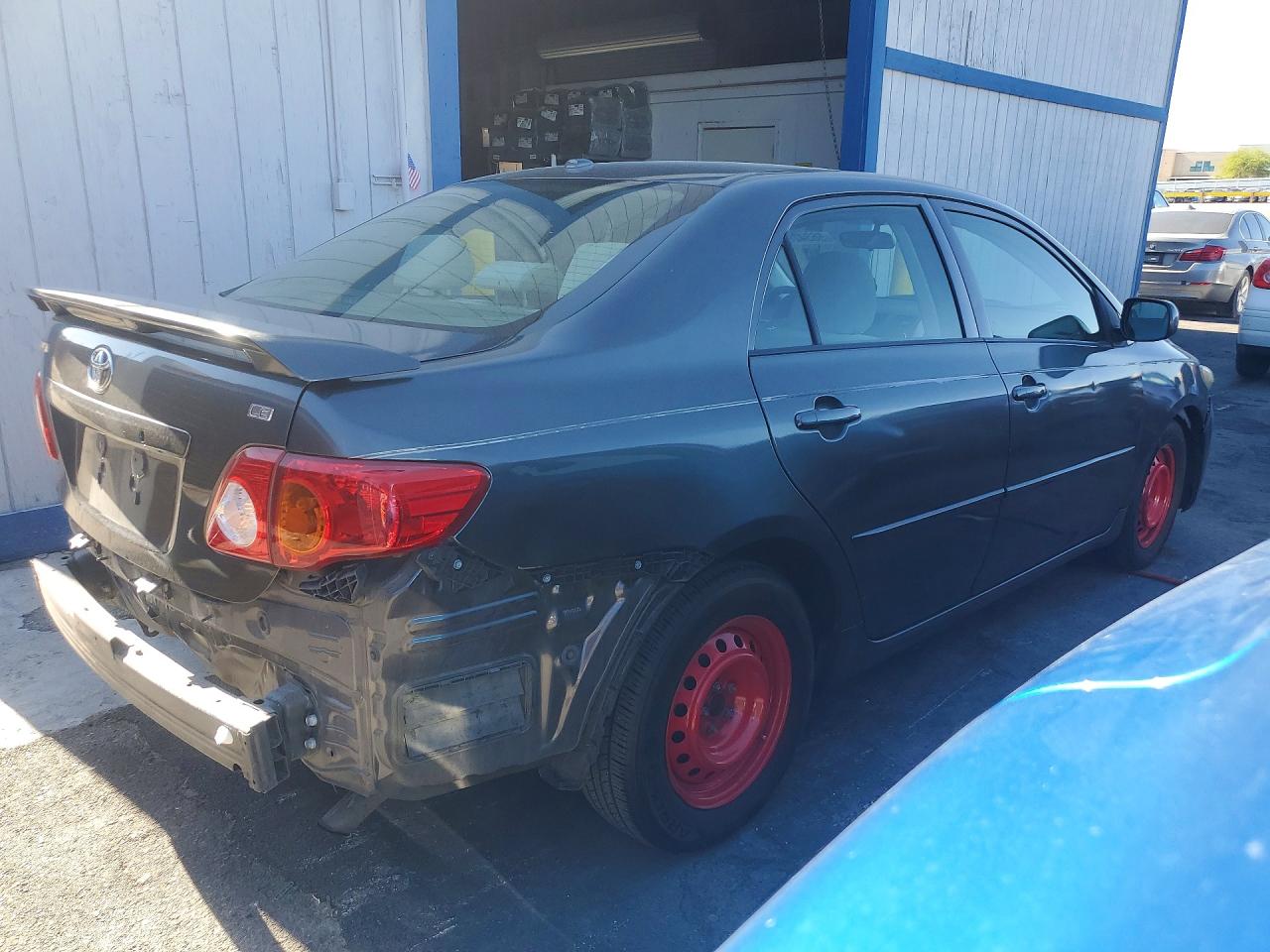 2010 Toyota Corolla Le Gray vin: JTDBU4EE0AJ062308
