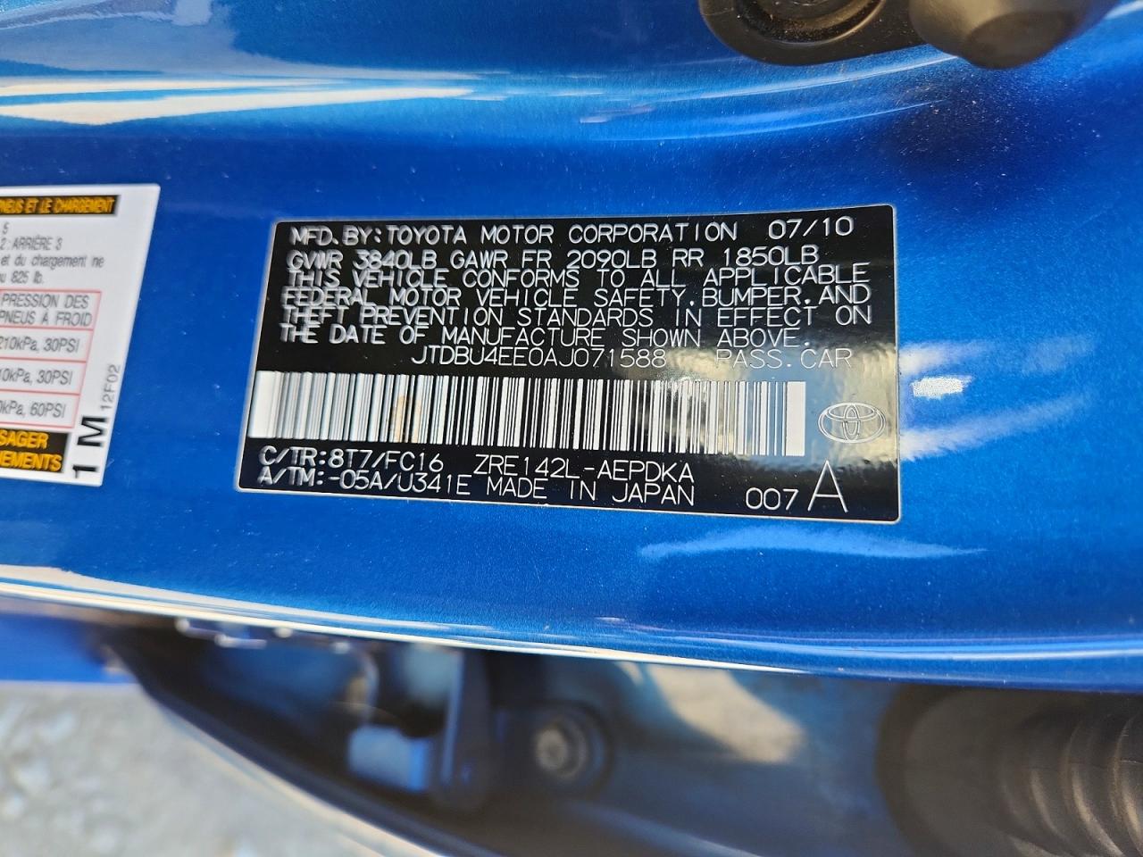 2010 Toyota Corolla Le Blue vin: JTDBU4EE0AJ071588
