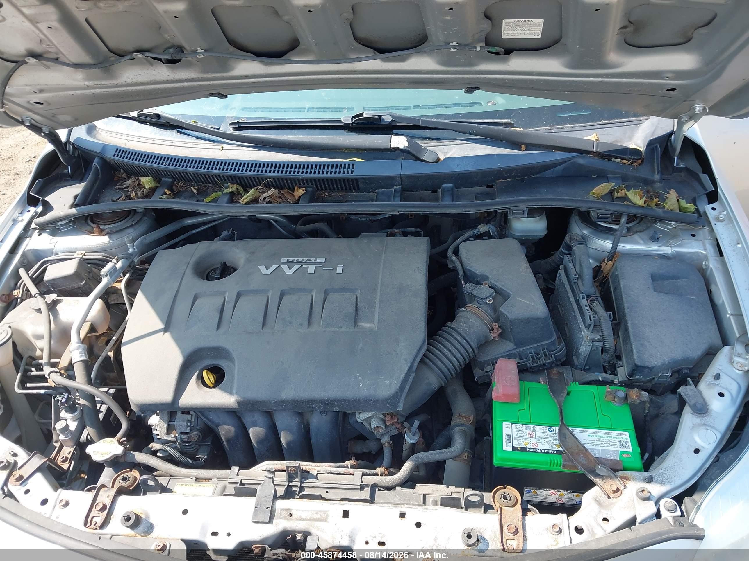 2010 Toyota Corolla Le Silver vin: JTDBU4EE0AJ072014