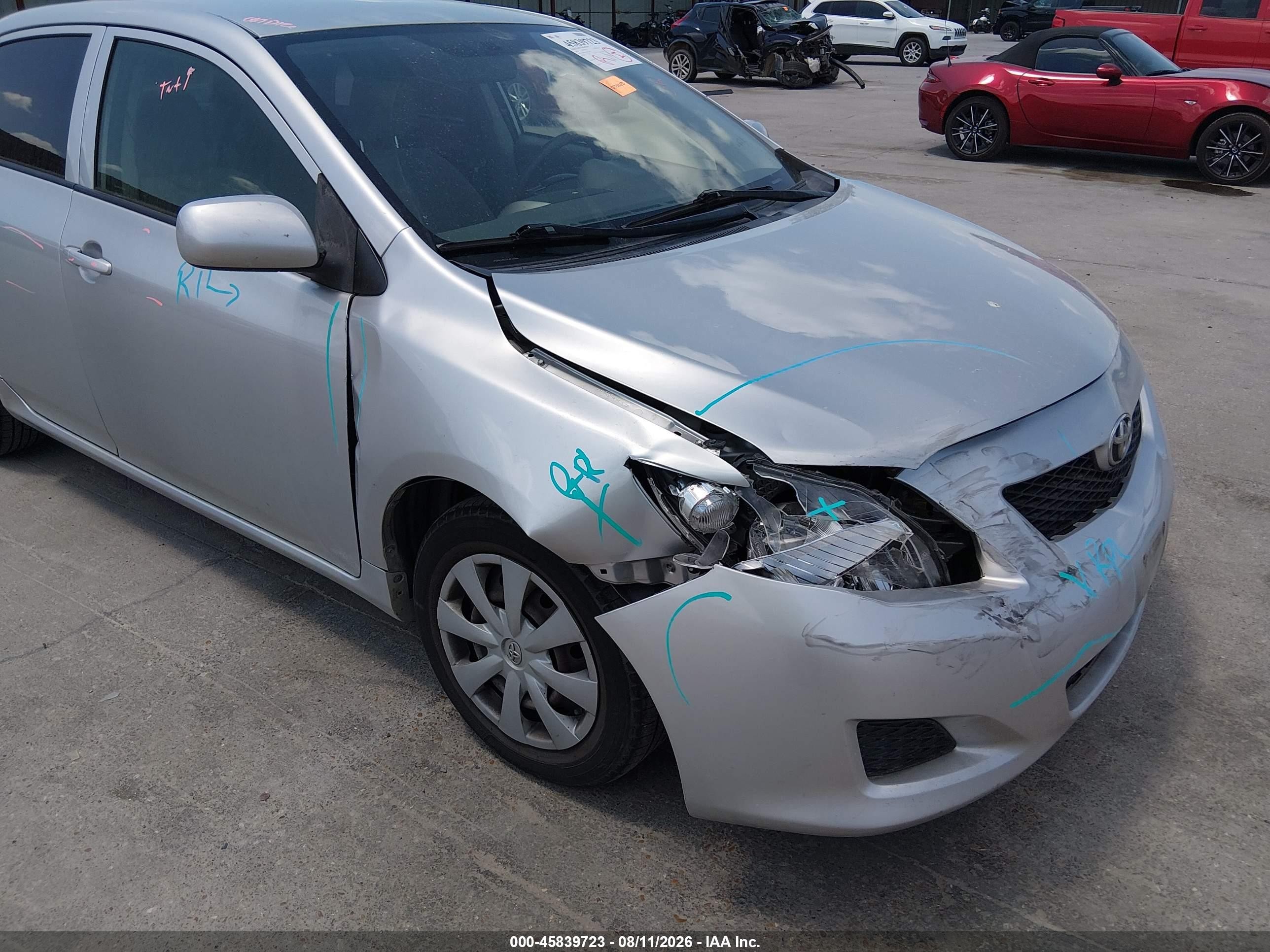 2010 Toyota Corolla Le Silver vin: JTDBU4EE0AJ073664