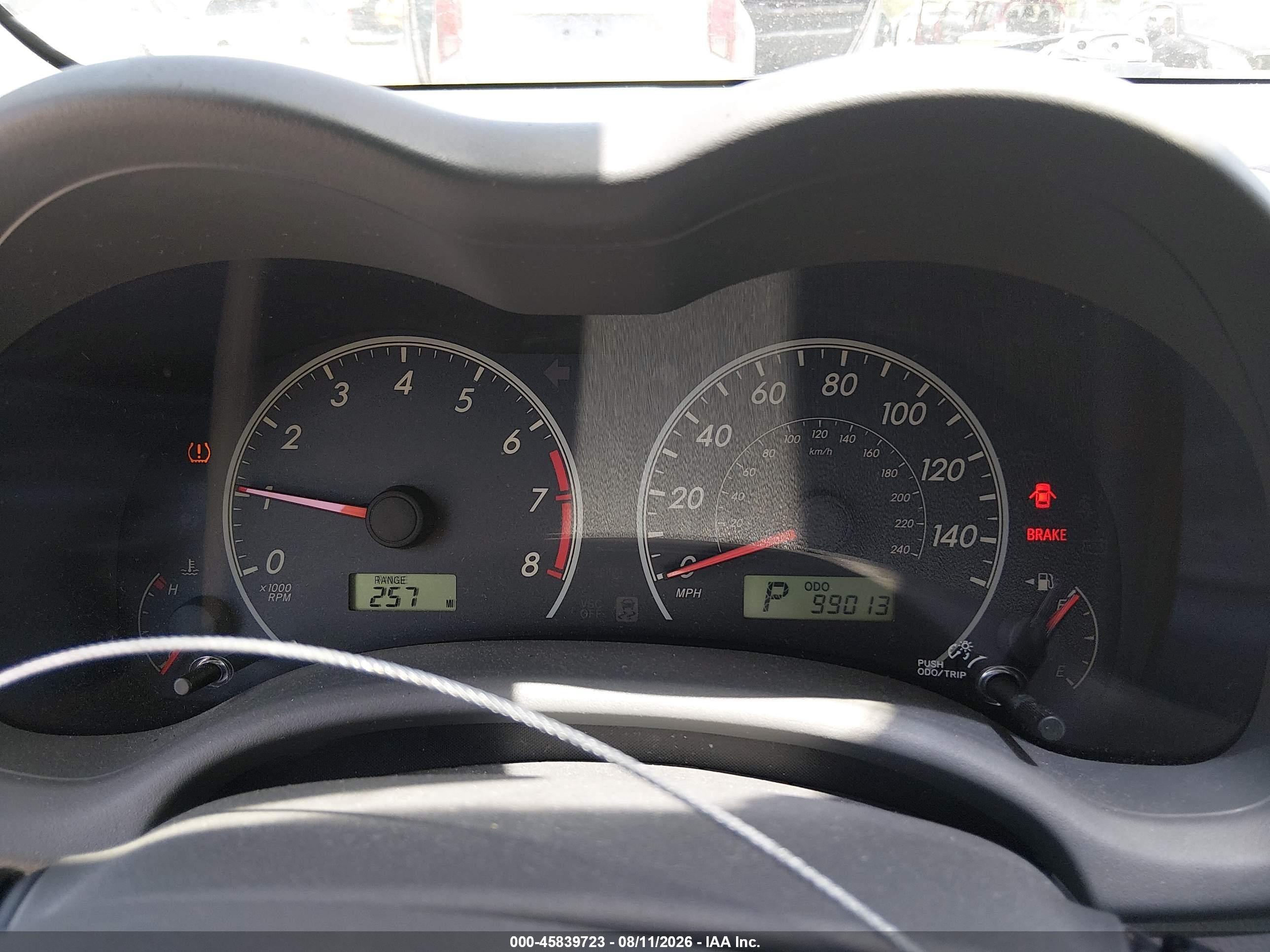 2010 Toyota Corolla Le Silver vin: JTDBU4EE0AJ073664