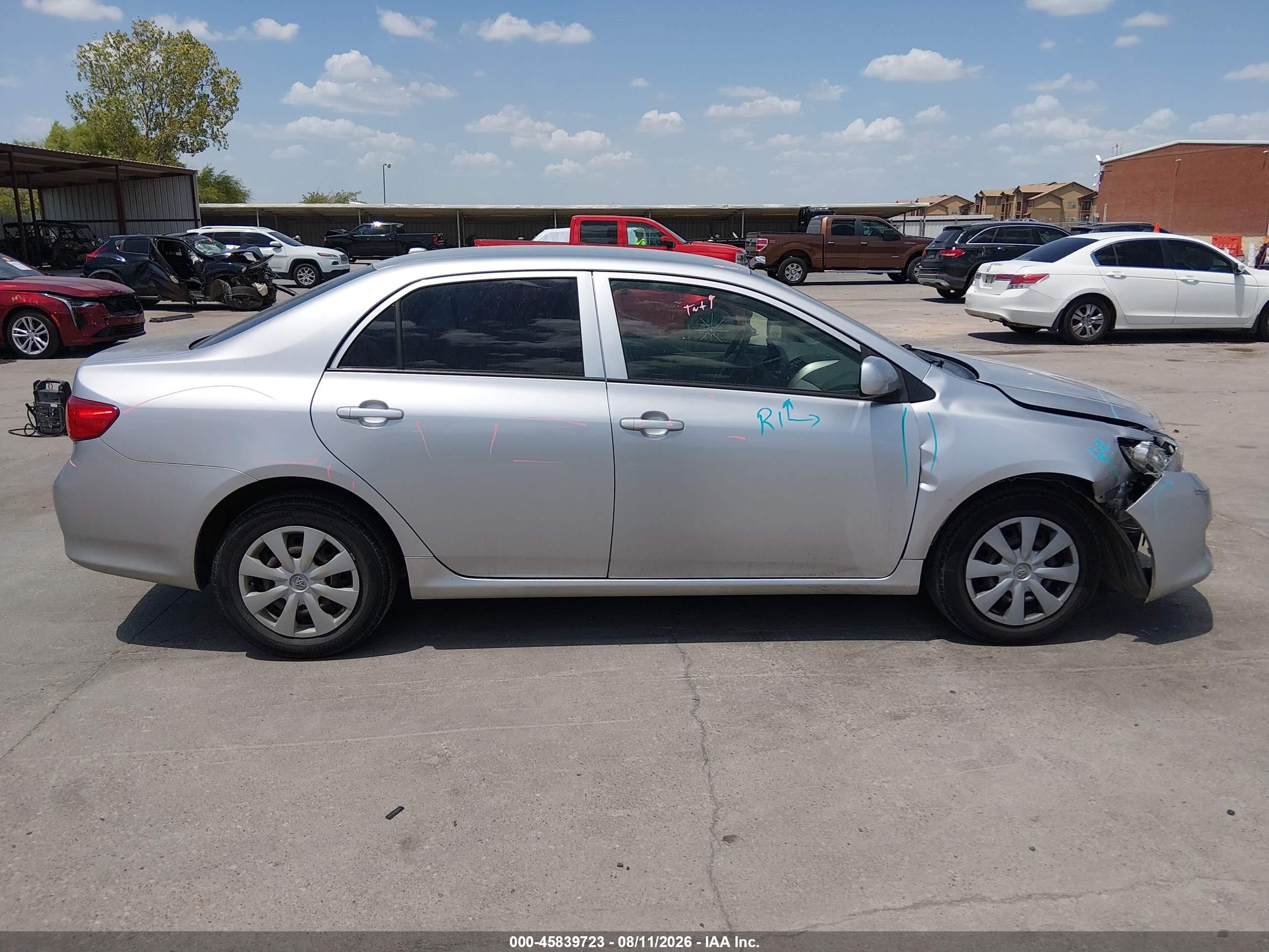 2010 Toyota Corolla Le Silver vin: JTDBU4EE0AJ073664
