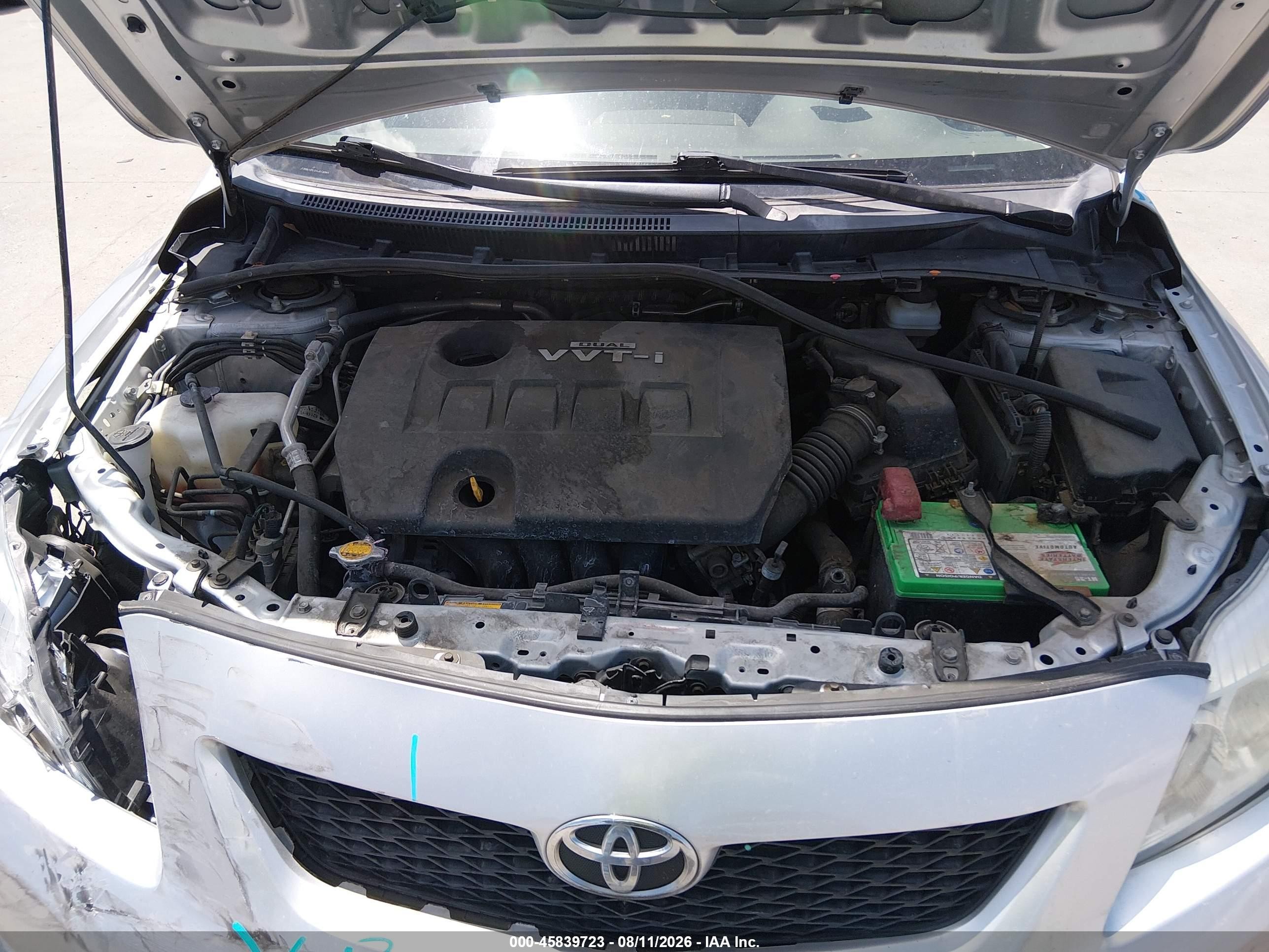 2010 Toyota Corolla Le Silver vin: JTDBU4EE0AJ073664