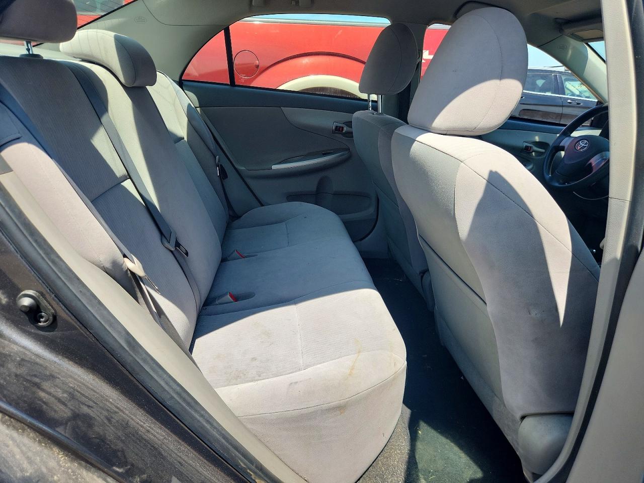 2010 Toyota Corolla Le Gray vin: JTDBU4EE0AJ081408