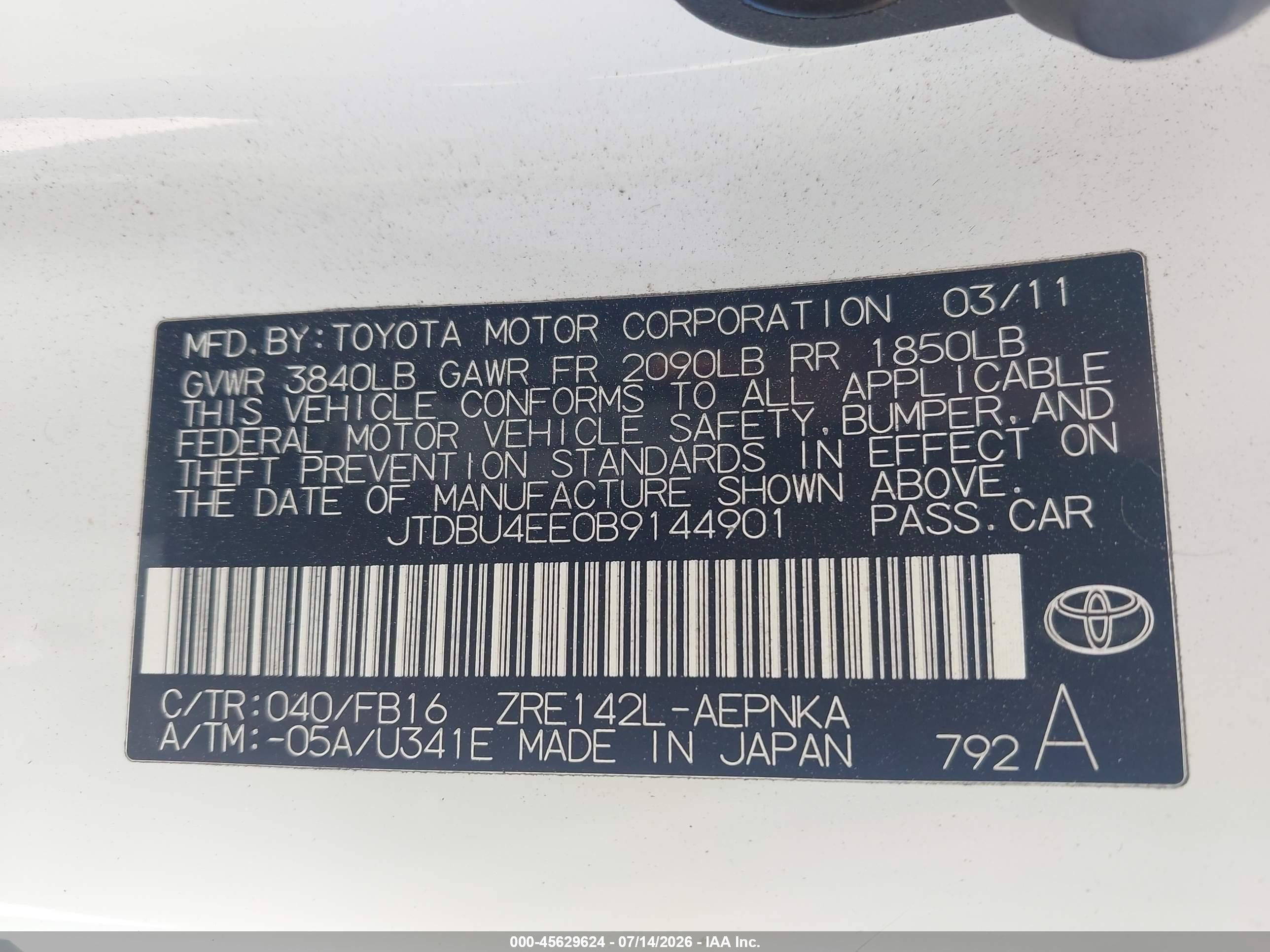 2011 Toyota Corolla Le White vin: JTDBU4EE0B9144901