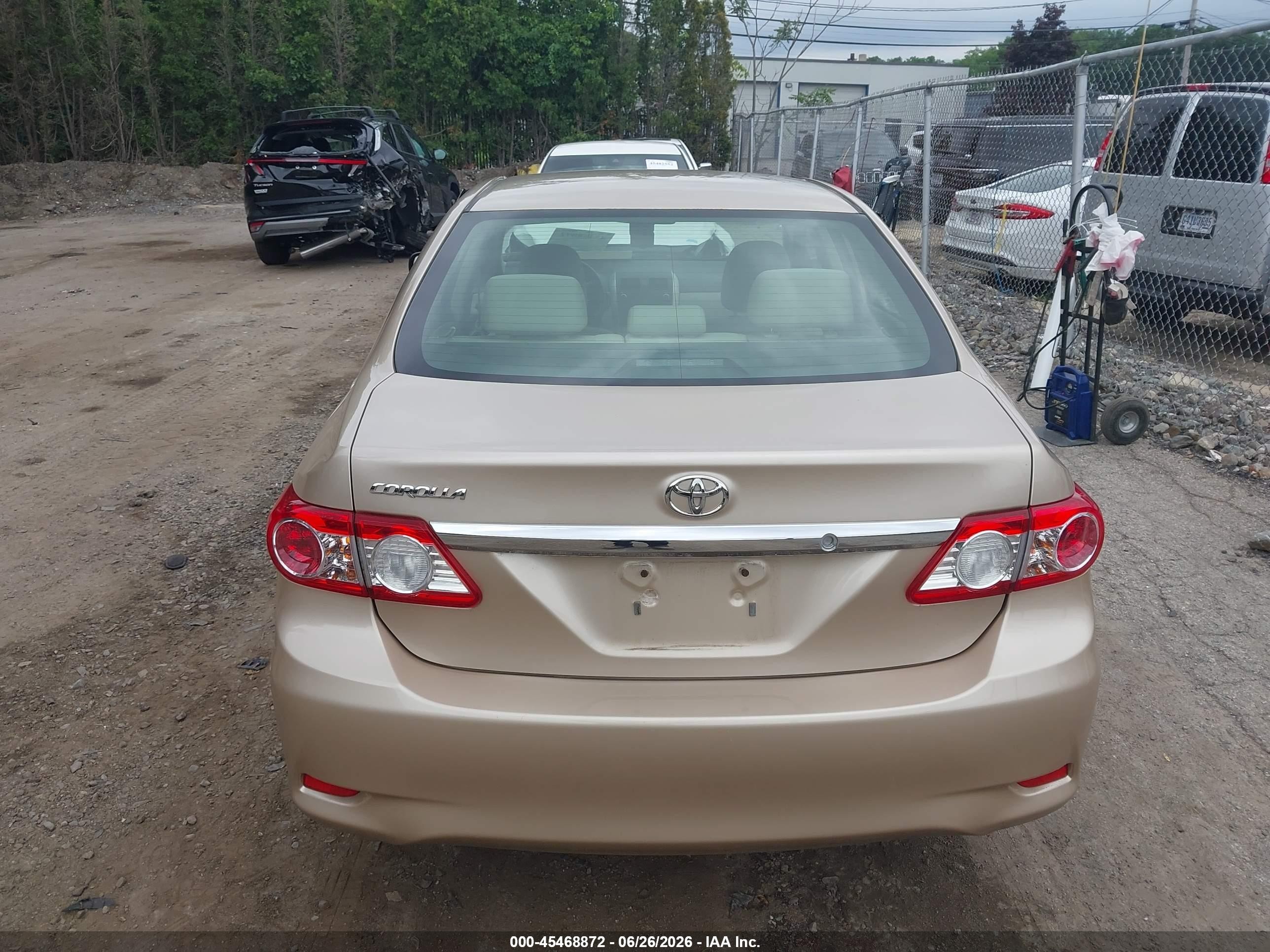 2011 Toyota Corolla S/le Золотой vin: JTDBU4EE0B9152772