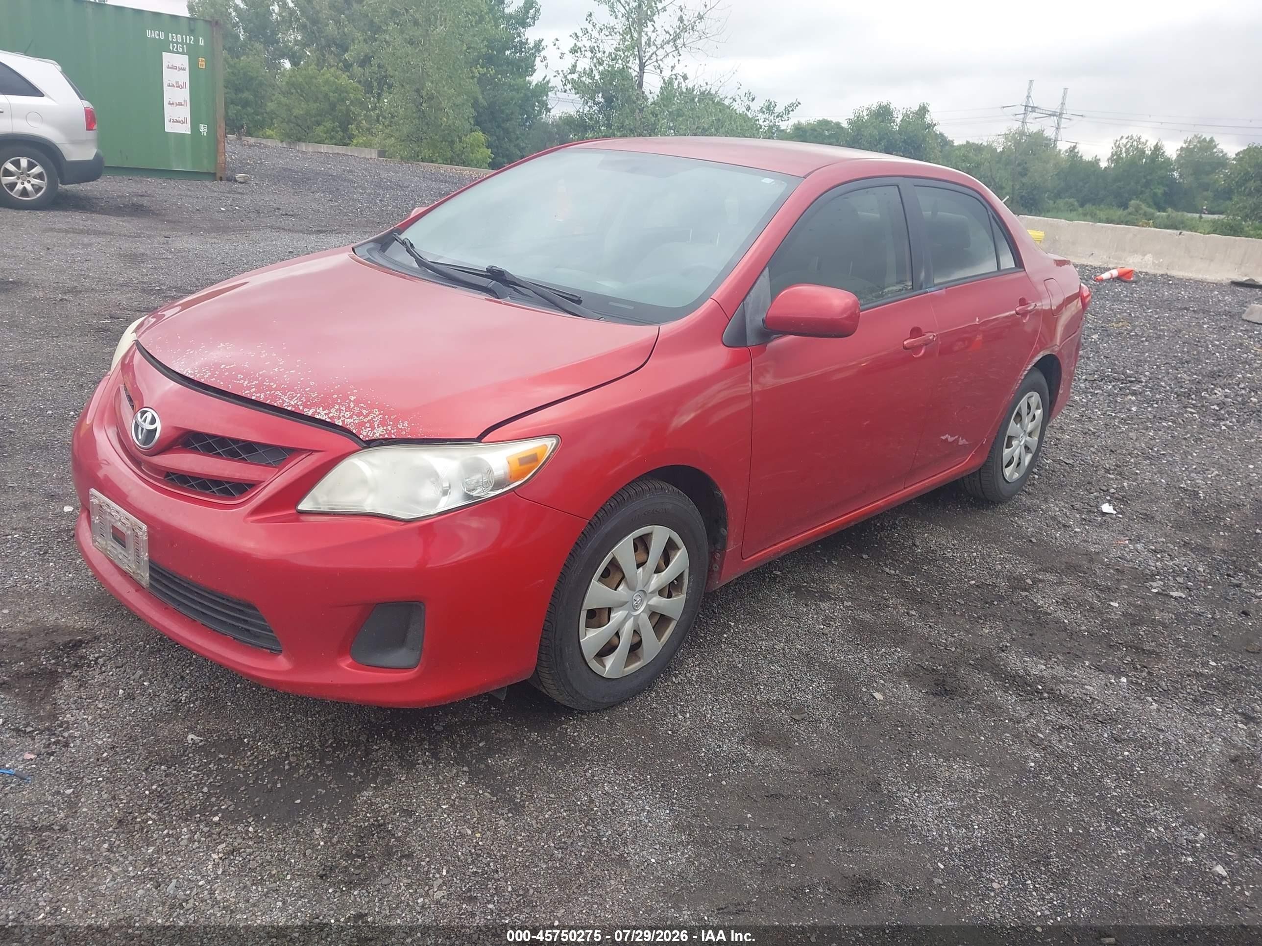 2011 Toyota Corolla Le Red vin: JTDBU4EE0BJ089767