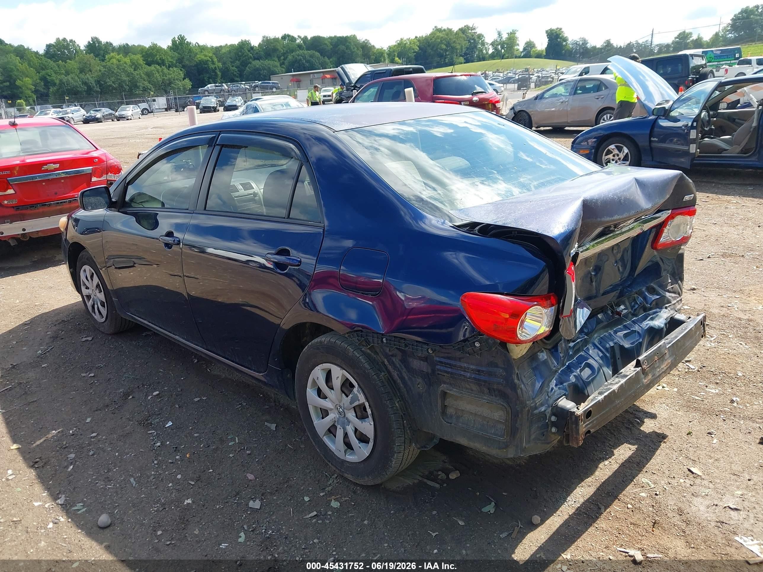 2011 Toyota Corolla Le Blue vin: JTDBU4EE0BJ102789